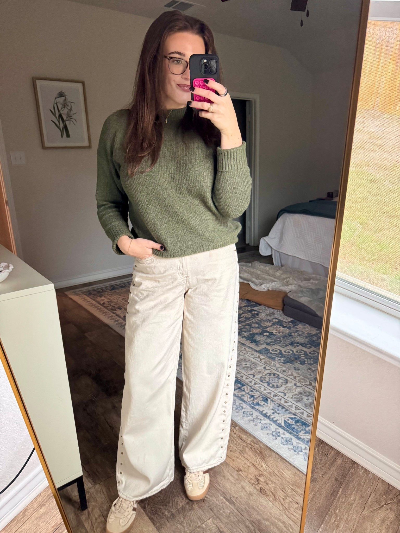 Cold weather cozy💚 #coldweatherfashion #holidaydeals #cybermonday 

#LTKootd #LTKSeasonal #LTKFindsUnder100