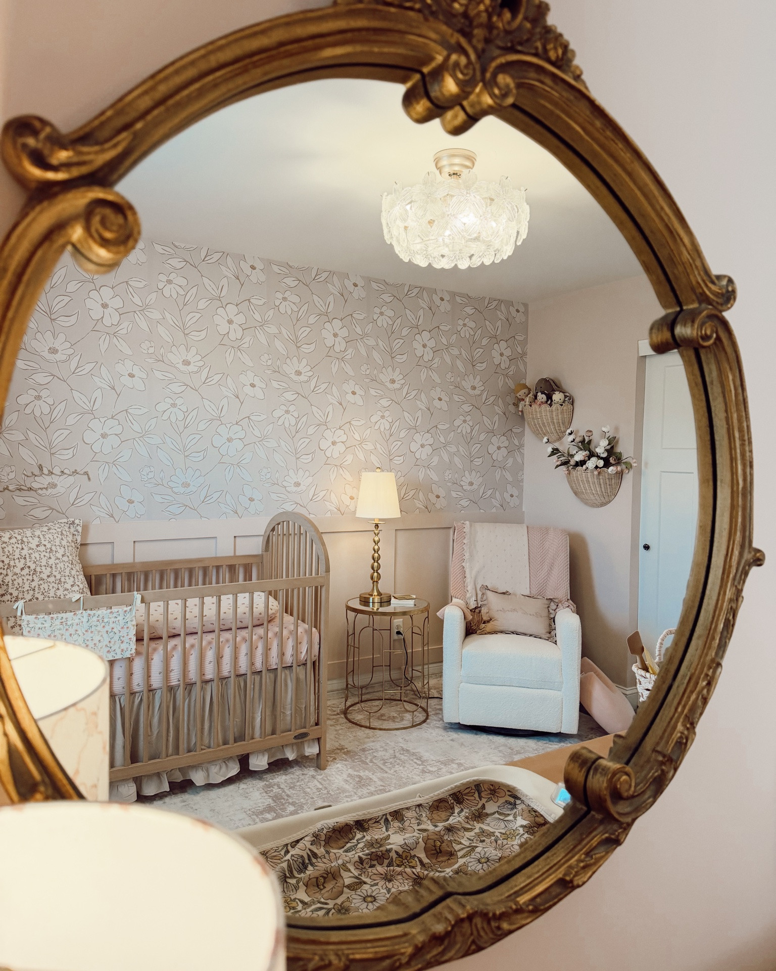 arguably the cutest room in our house 🦢✨🩰🌷 

wallpaper is @wimzywalls “cottage core neutral” 

#nursery #babygirlnursery #nurseryinspo #nurserywalldecor #nurserydecor 

Comment NURSERY below to receive a DM with the link to this post on my LTK ⬇ https://liketk.it/660TH

#LTKHome #LTKBaby #LTKKids
