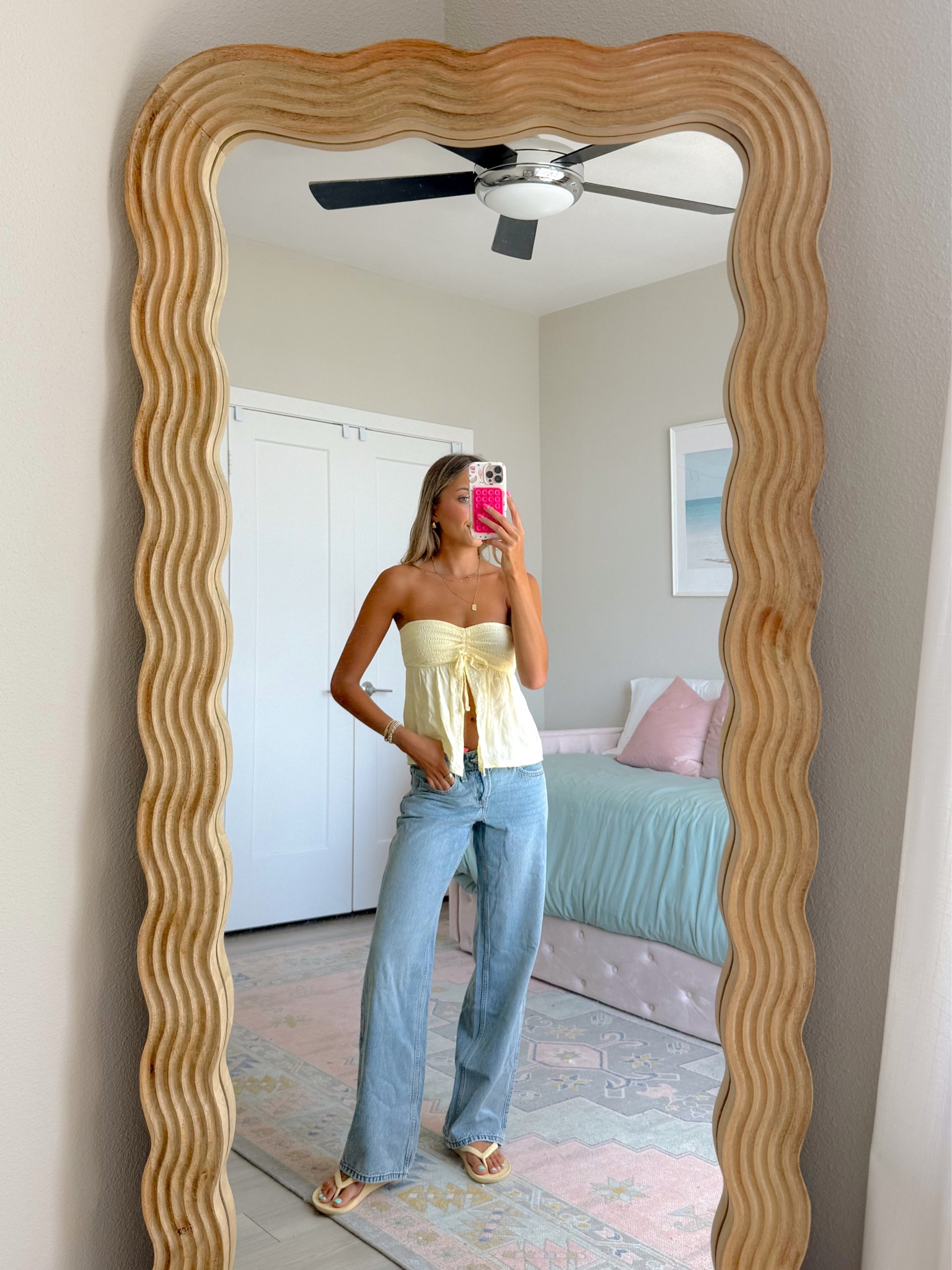 cute spring outfit ideas from Hollister! - 30% off spring break styles 💕🌸 wearing XS in dresses and tops + 00 regular in jeans 

#LTKootd