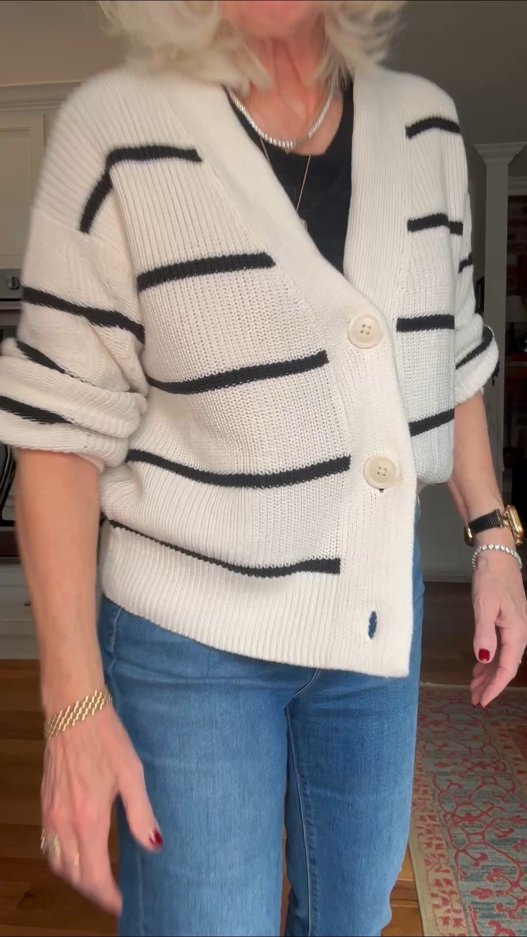 Oldies but goodies! Pieces that I’ve had for over a year that our classic and year-round. Perfect for lunch, errands, and working around the house. #springfashion

#LTKFindsUnder50 #LTKOver40 #LTKMidsize