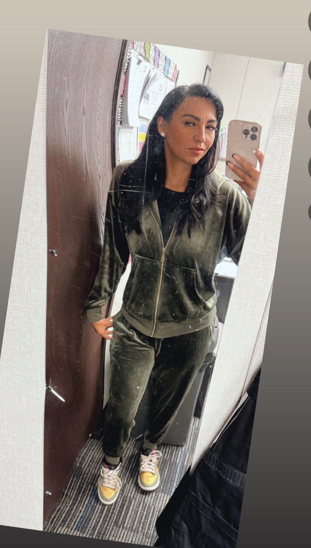 I foot cozy on my mind. 

#LTKSaleAlert #LTKselfcare #LTKFindsUnder100