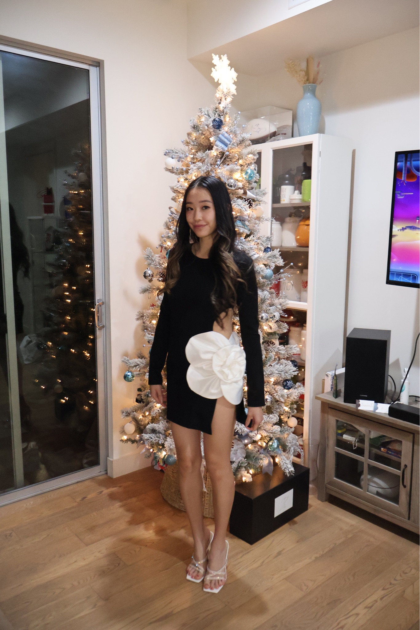 Holiday Outfit

#LTKSeasonal #LTKGiftGuide #LTKHoliday