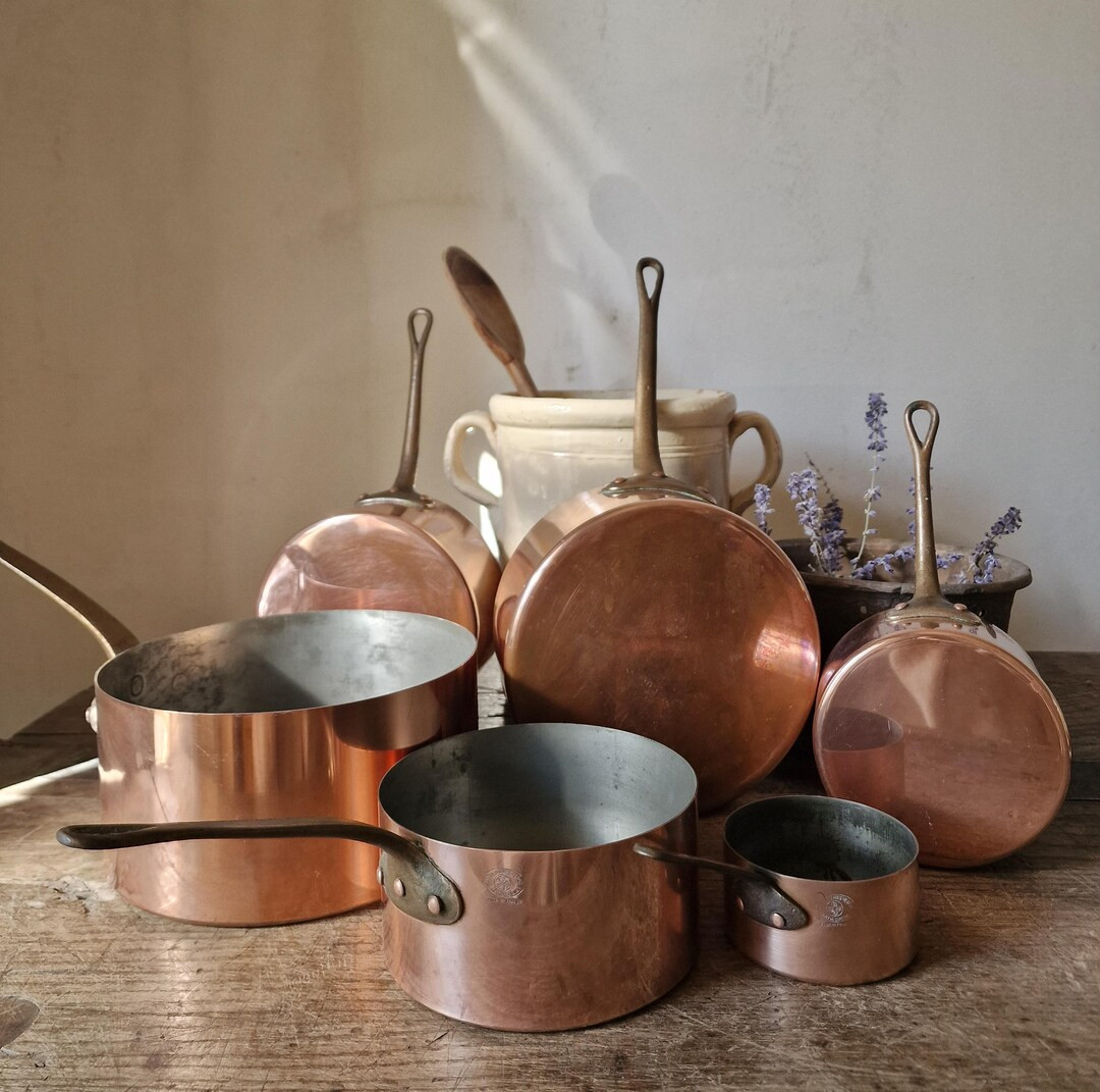 Set of 6 Vintage French Copper Pans. Metaux Cuivres Vesoul. Made in France - Etsy | Etsy (US)
