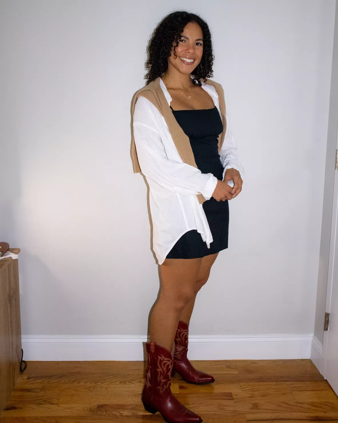 black dress with cowboy boots When In Nashville: Sexy LBD + Cowgirl Chic