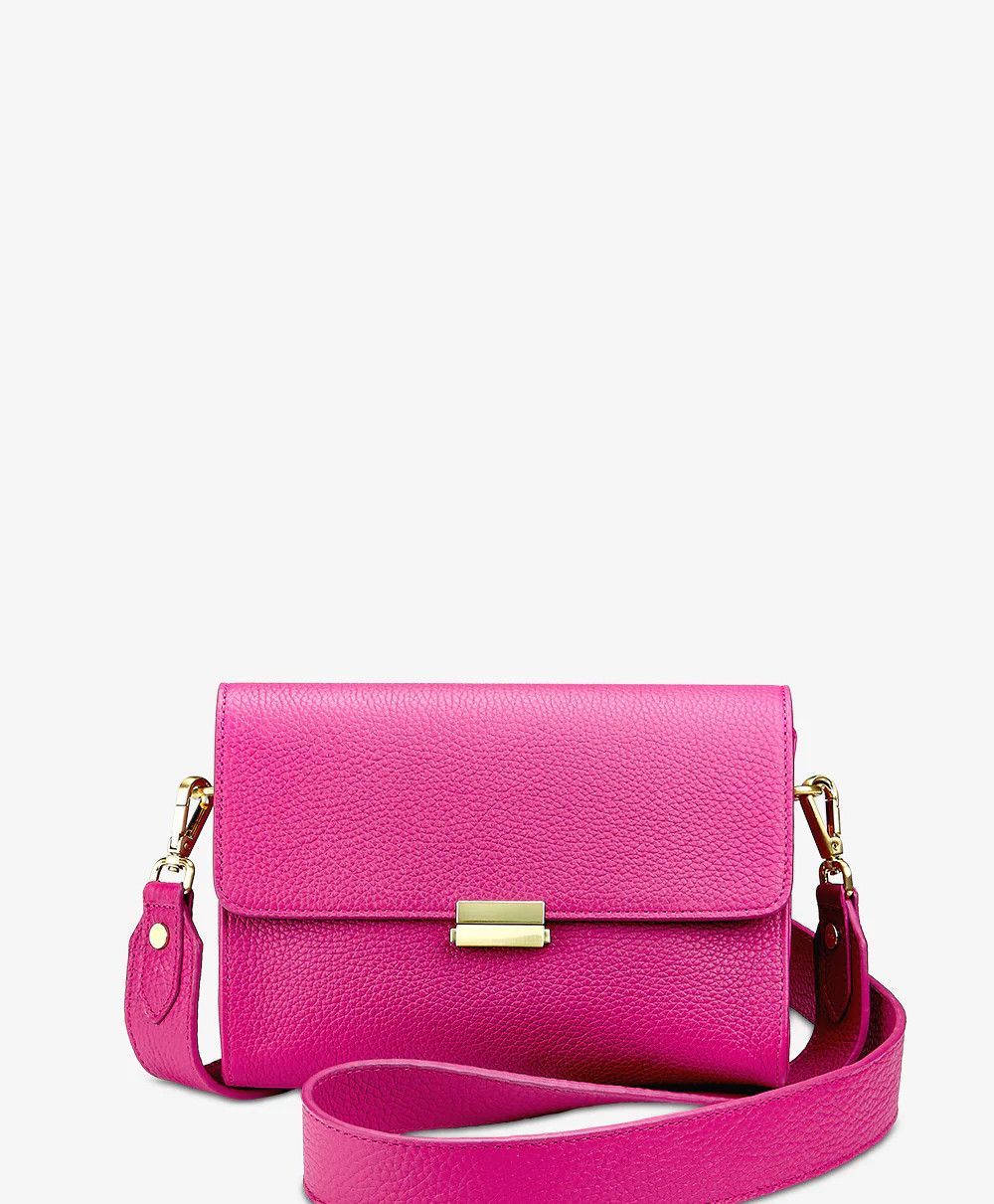 Sutton Wide Strap Crossbody | GiGi New York / Graphic Image