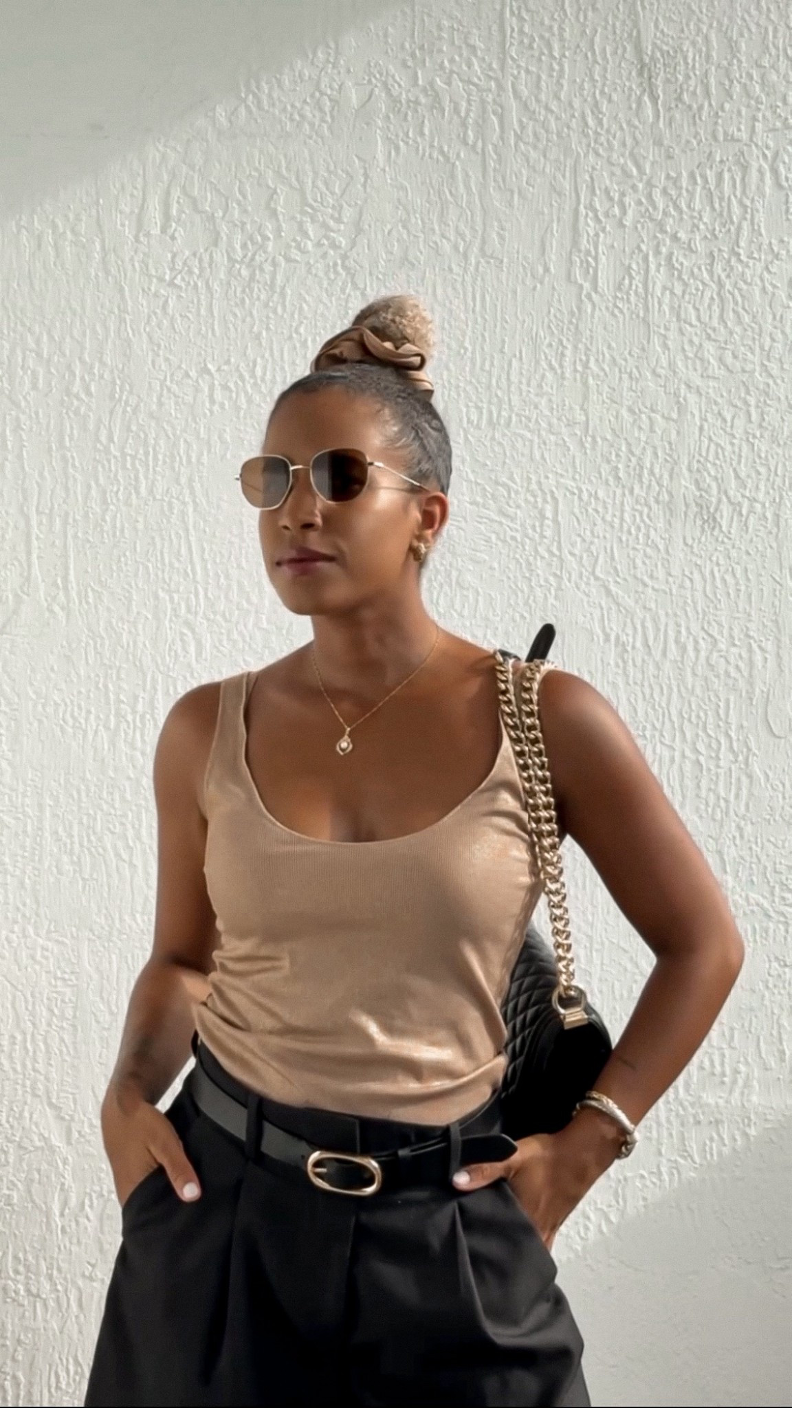 What is summer without sun-warmed skin, slow mornings, and the perfect pair of luxury sunglasses? I am loving the Sea sunglasses from @shopaneahill. Thank you for the Sea sunglasses that bring just the right touch of quiet luxury to every look.


#aneahill #aneahillsunglasses #luxurysunglasses #quietluxury #summerstyle #sunglassstyle #ltkfashion #ltkstyle #sunglassesforwomen #summeressentials #summeroutfit

#LTKTravel #LTKStyleTip