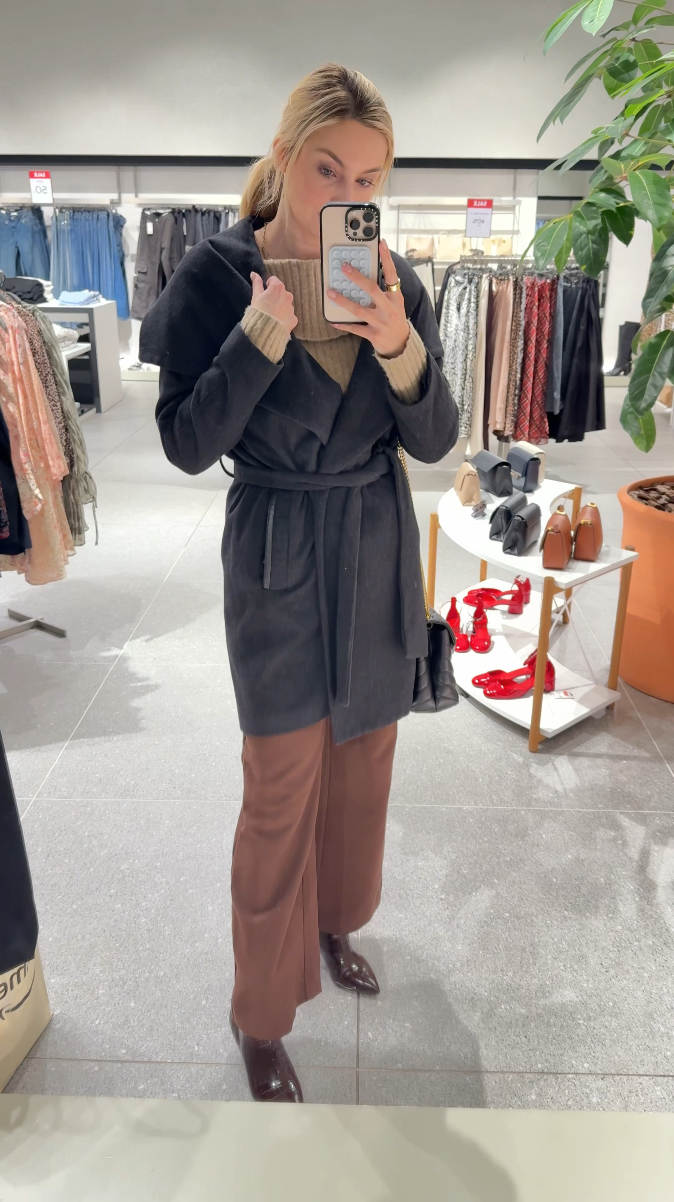 Shopping outfit: wearing my favorite brown tailored pants, off the shoulder sweater and super warm Mango robe coat!

Brown pants, office pants, work wear, winter ootd, winter outfit

#LTKStyleTip #LTKMostLoved #LTKWatchNow