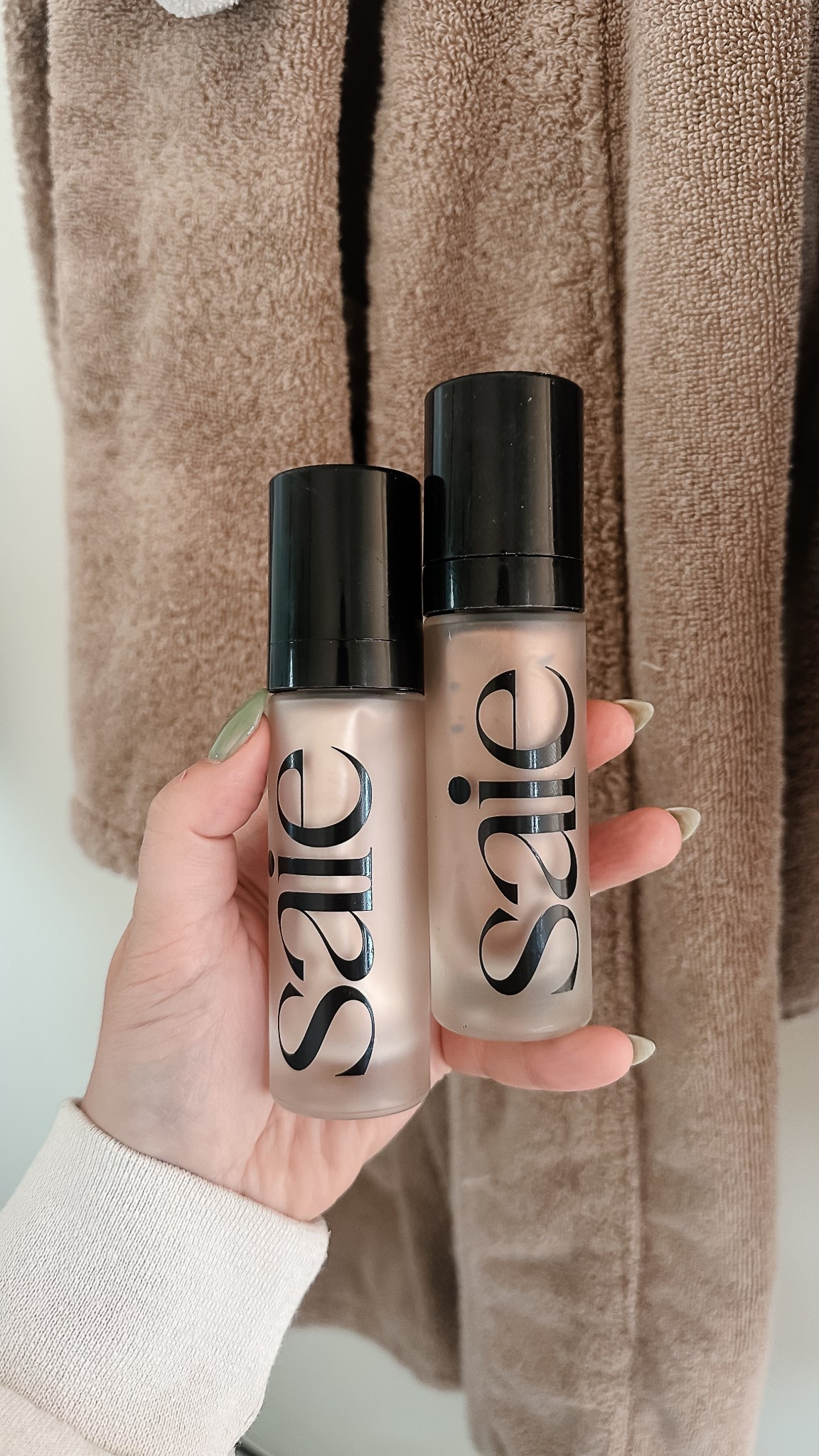 I mix this glowy gel highlighter (clean makeup!!) with my foundation to make it a bit more luminous! I use Starglow (left) normally, but Sunglow (right) whenever I have a spray tan or in the summer. Allows me to use my same foundation shade all year round! 
Currently on sale at Sephora for the Beauty Insiders Sale 💋

#LTKSeasonal #LTKBeauty #LTKSaleAlert