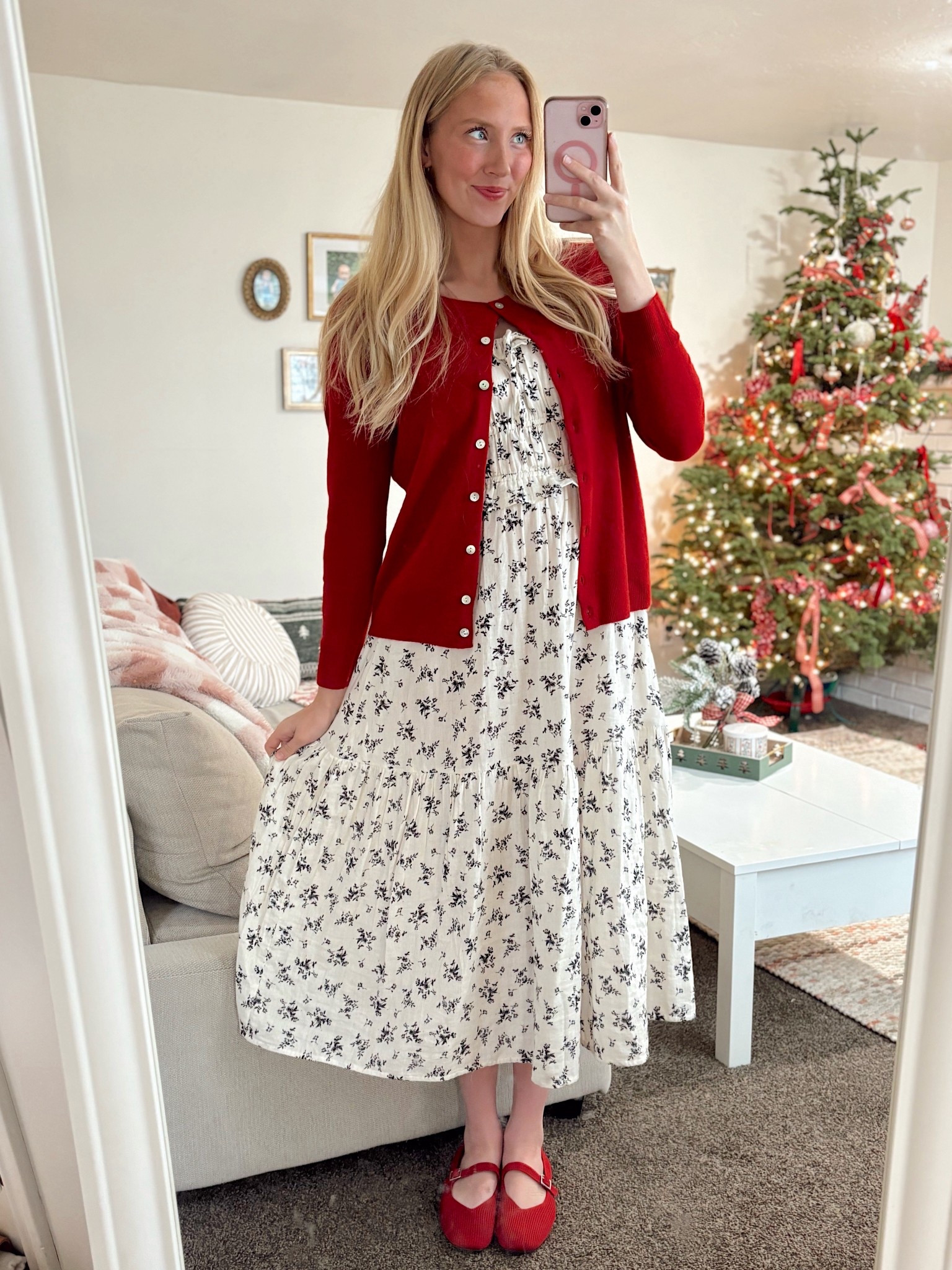 sunday best ❤️

use code EMREEMAY to save $$ on this adorable dress at Called To Surf 🤭


church outfit.  modest dress.  church dress.  red cardigan.  white dress.  maxi dress.  garment friendly dress.  

#LTKootd #LTKWedding #LTKHoliday
