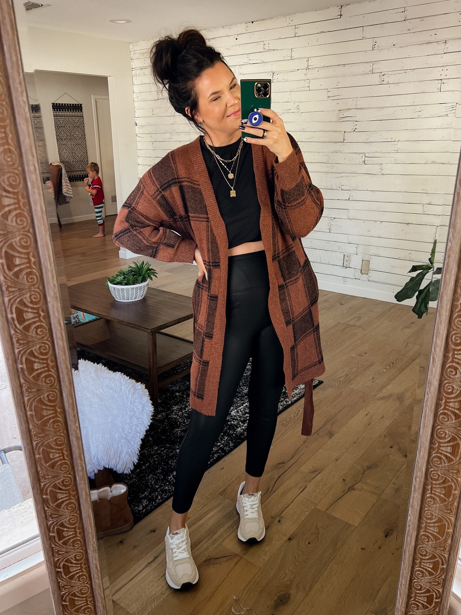 Walmart casual outfit 

Coatigan: Large
Leggings: Large
Sneakers: TTS


#LTKunder50 #LTKworkwear #LTKstyletip