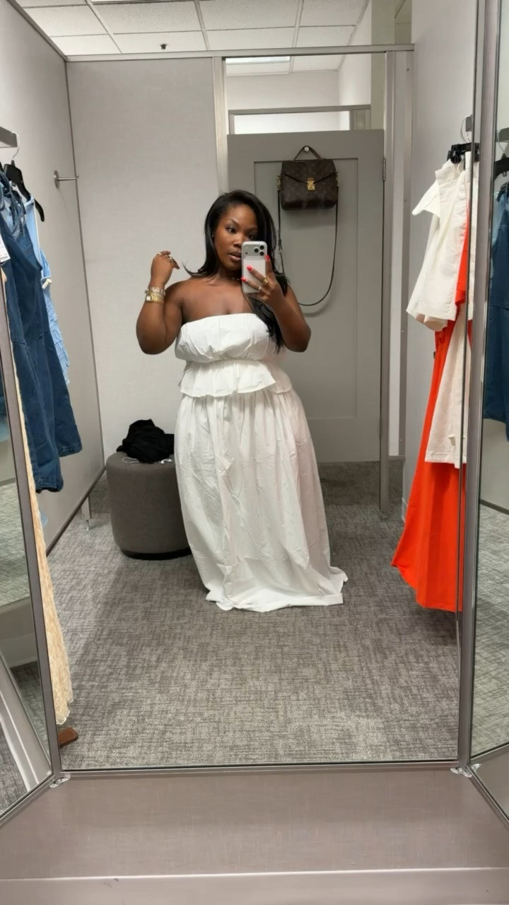Vacation me now 🤏🏾🤏🏾 Set is eating for summer! The waist band on the skirt is so flattering. Skirt runs a little long for us petite girls.

Top: Size L 
Skirt: Size L 

Linking the rest of my Nordstrom haul below! 

Summer outfits, summer sets, vacation outfits beach, tropical vacation, Emmy Petit

#LTKTravel #LTKSeasonal #LTKMidsize