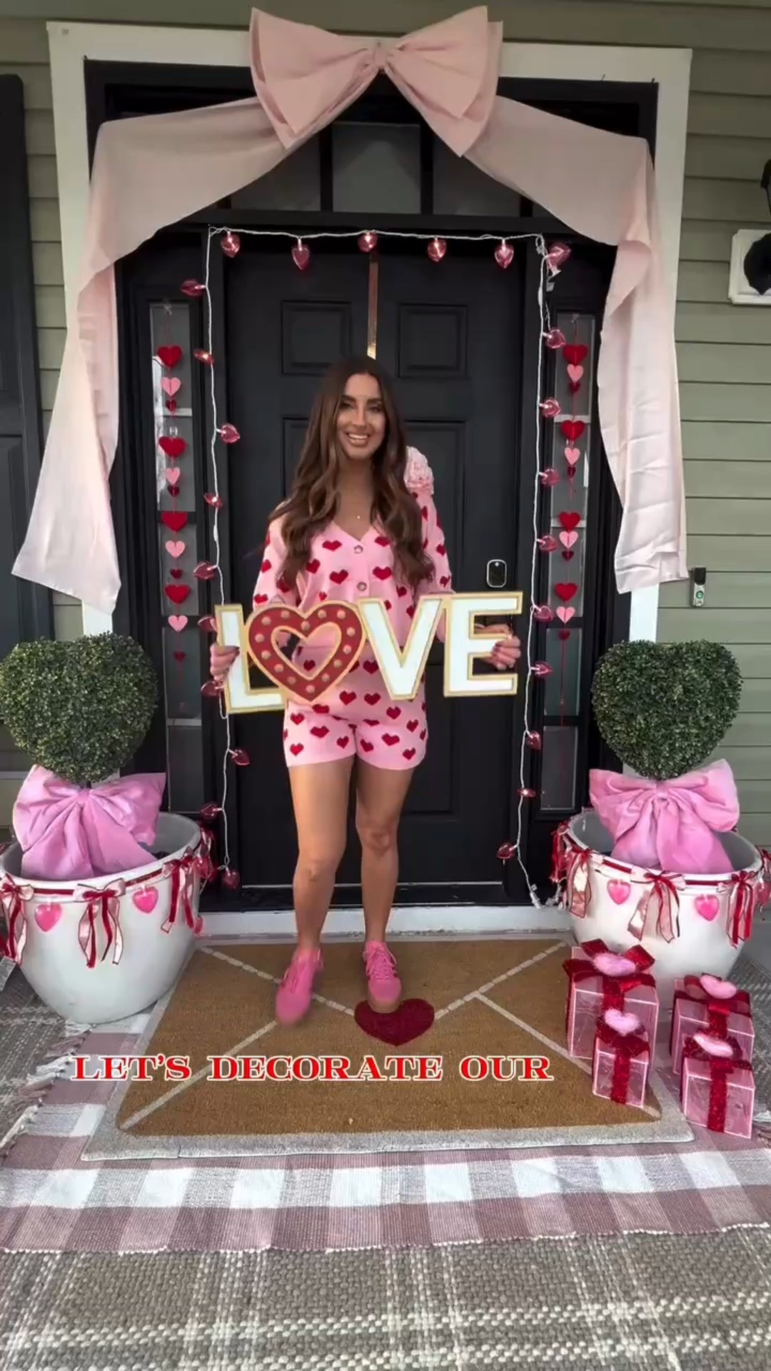 Valentines day front door 
