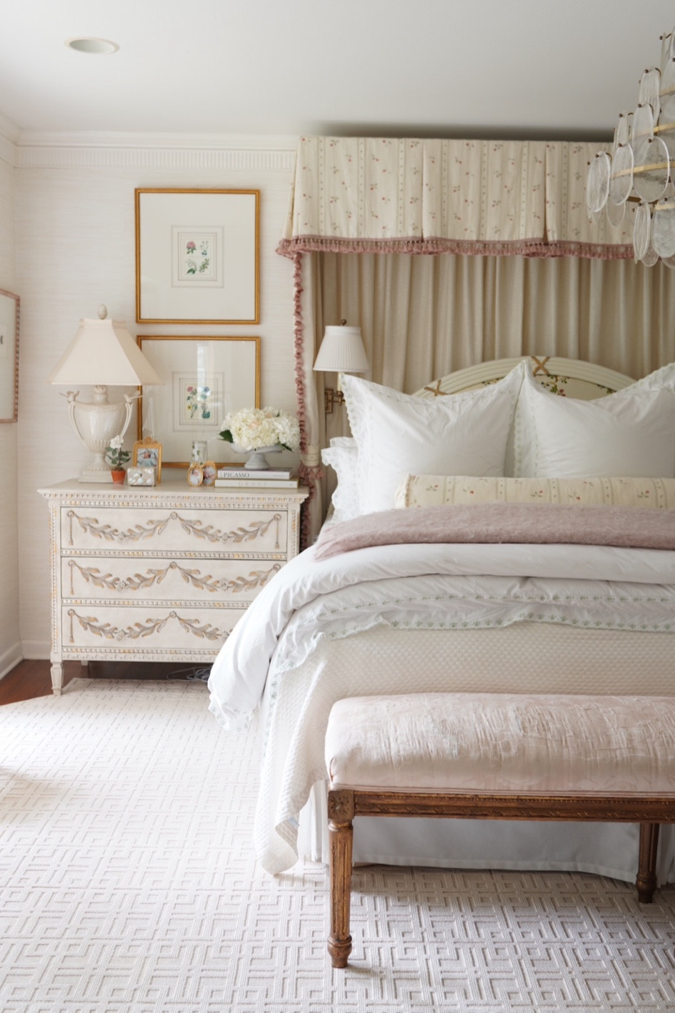 Caitlin Wilson is 25% OFF WITH CODE THANKFUL

My bedding is up to 60% off no code needed! 