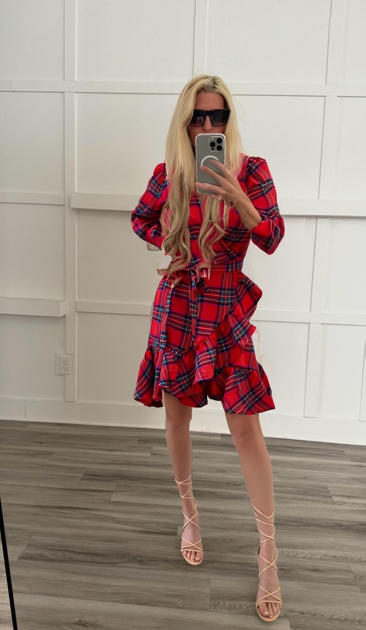 #holidayfinds
#christmasaesthetic
#simplemodern
#croccharms
#holidayhaul
#giftideas2024
#christmasgifts
#pinkchristmas
#peppermintseason
#holidayobsessed
#festiveszn
#walmartfinds
#stockingstuffers
#christmasdecor
#trendyheidi
#holidayfavorites
#girlygifts
#christmascup
#festivevibes
#christmasstyle


#LTKGiftGuide #LTKdayinmylife #LTKHoliday