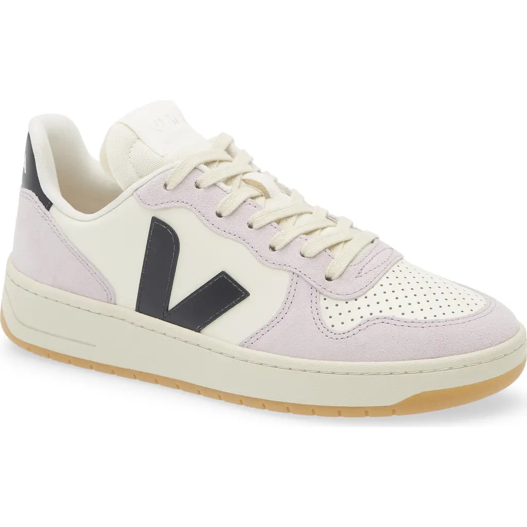 Veja V-10 Prime Sneaker in Pure Black Parme at Nordstrom, Size 40 | Nordstrom