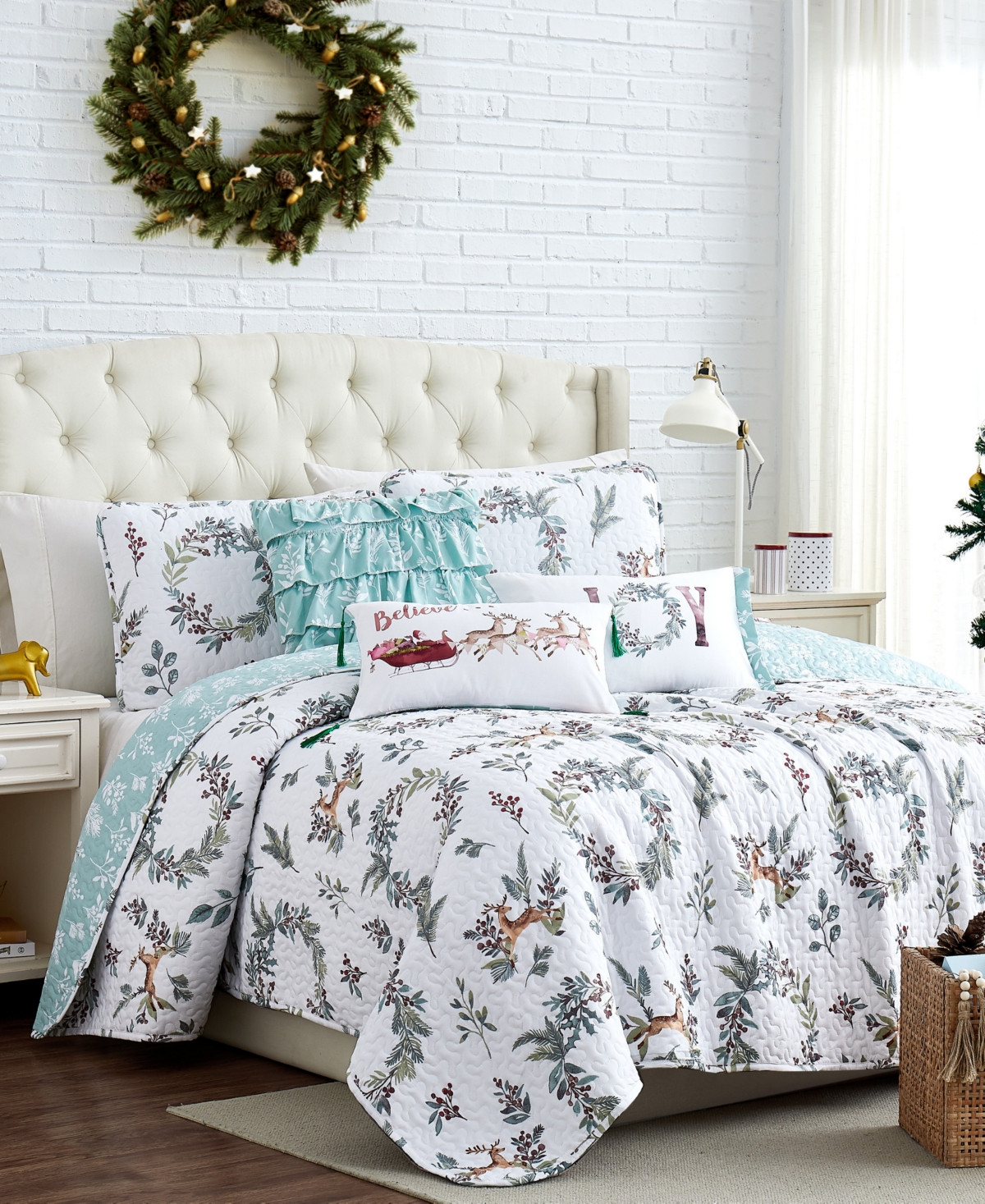 Happy Holidays Oversized Reversible 6 Piece Quilt Set, Twin or Twin Xlong | Macys (US)