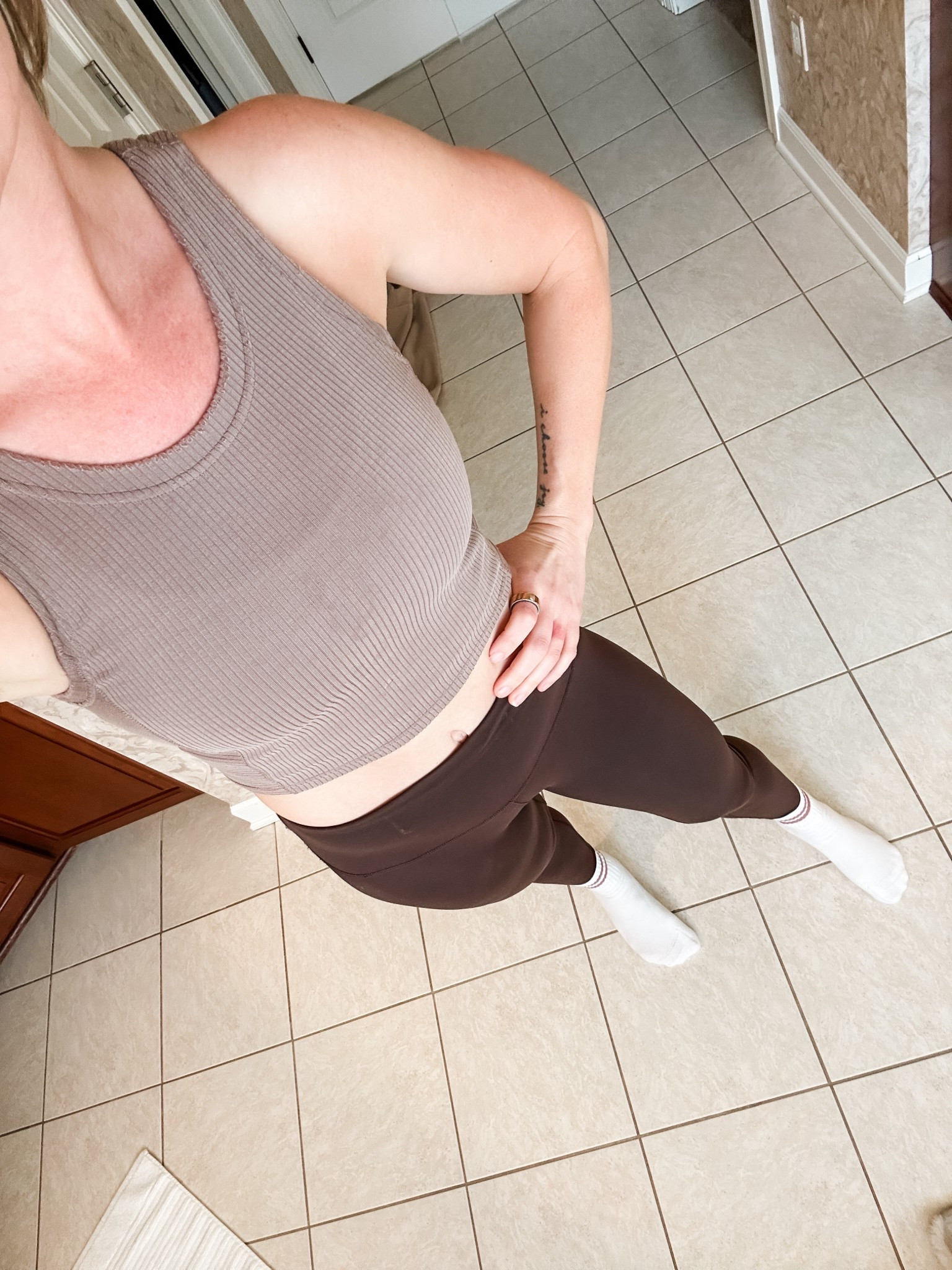 Morning weight workout outfit 

#LTKmorningroutine #LTKfitnessgoals #LTKActive