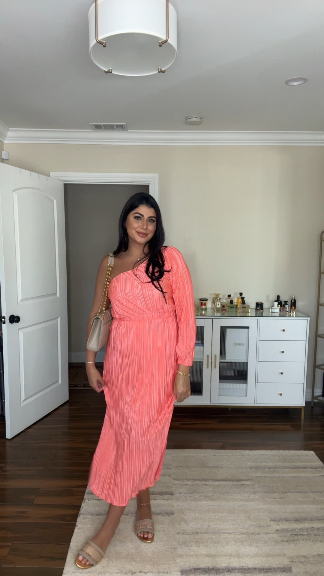 New dress 🌸 wearing size medium but I have the black one in Small and both fit good the coral I just wanted a little loose .

#LTKVideo #LTKSaleAlert #LTKStyleTip