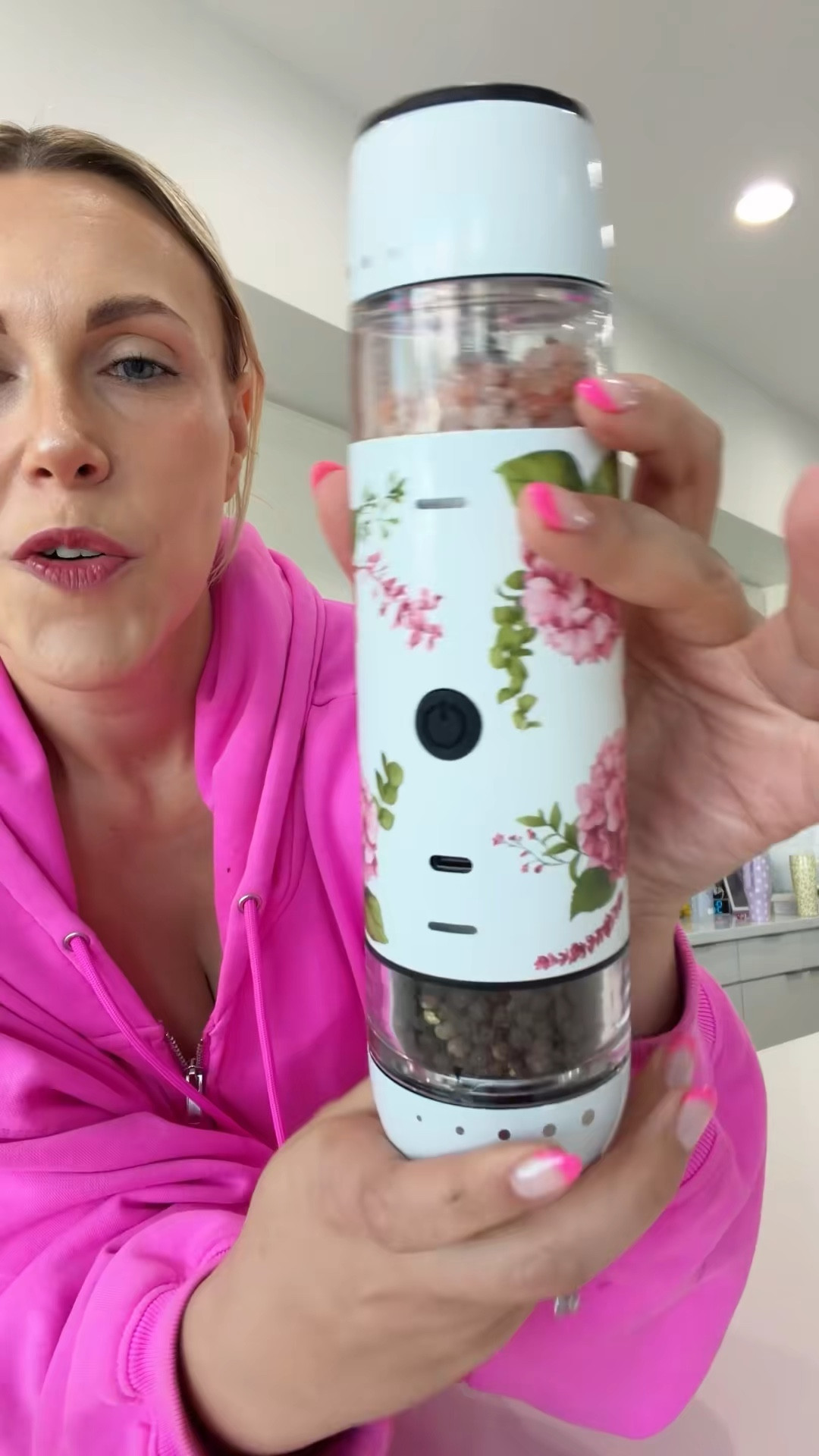 Love my new salt and pepper shaker! 

#LTKHome #LTKfoodie #LTKmomlife