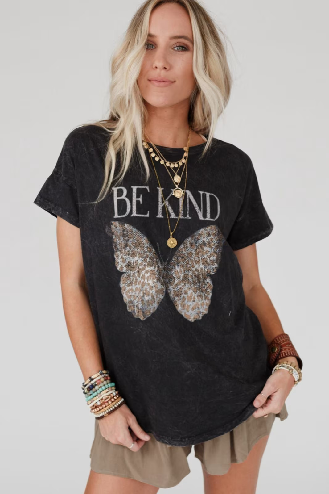 Be Kind Mineral Washed Graphic Tee | Three Bird Nest