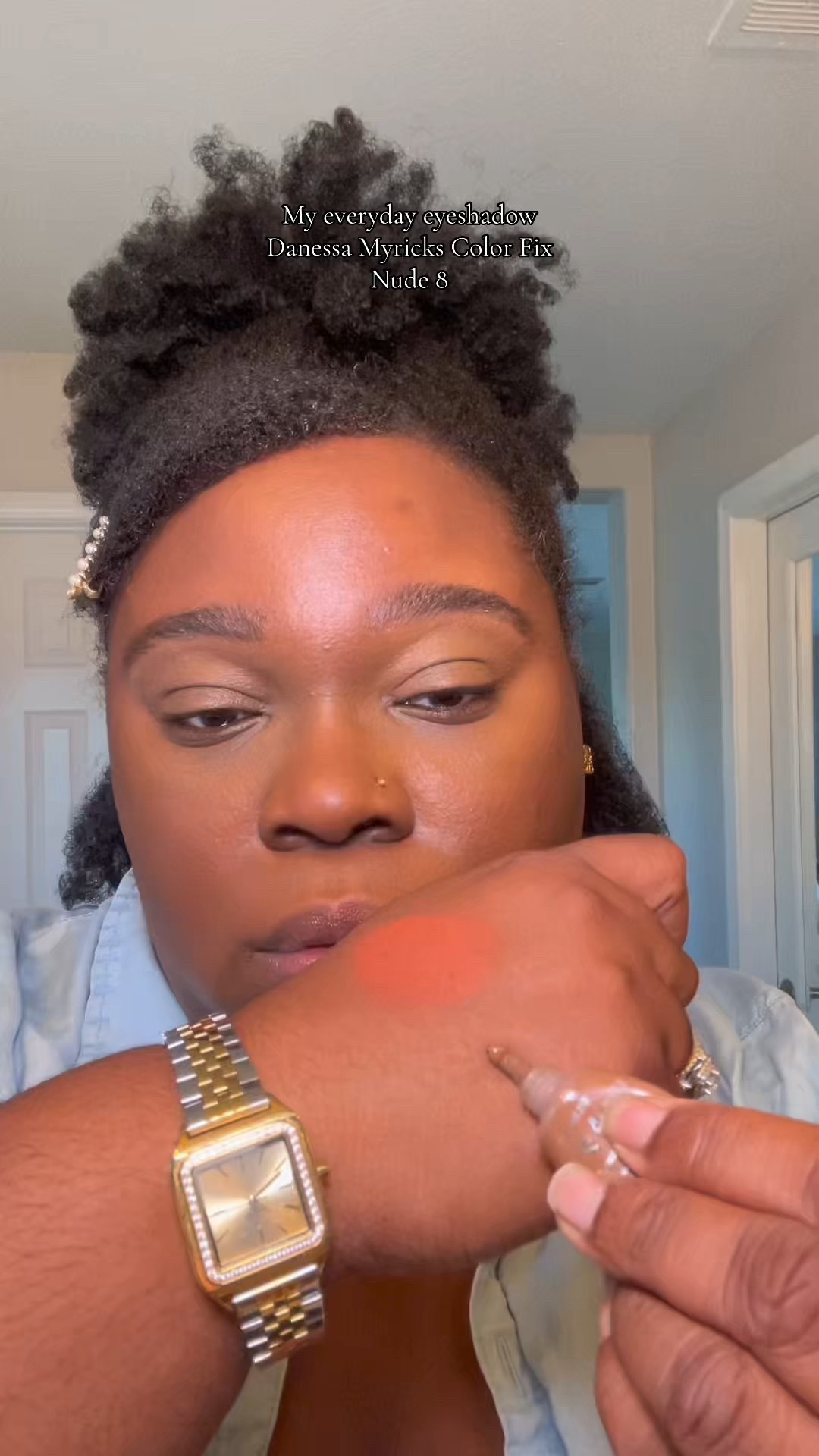 I love using this for a everyday soft glam look, one eyeshadow on the lid and bronzer in the crease with a soft wingliner!
All matte shadows for a soft contour look in less than 20 minutes #danessamyricksbeauty #makeuptutorial
