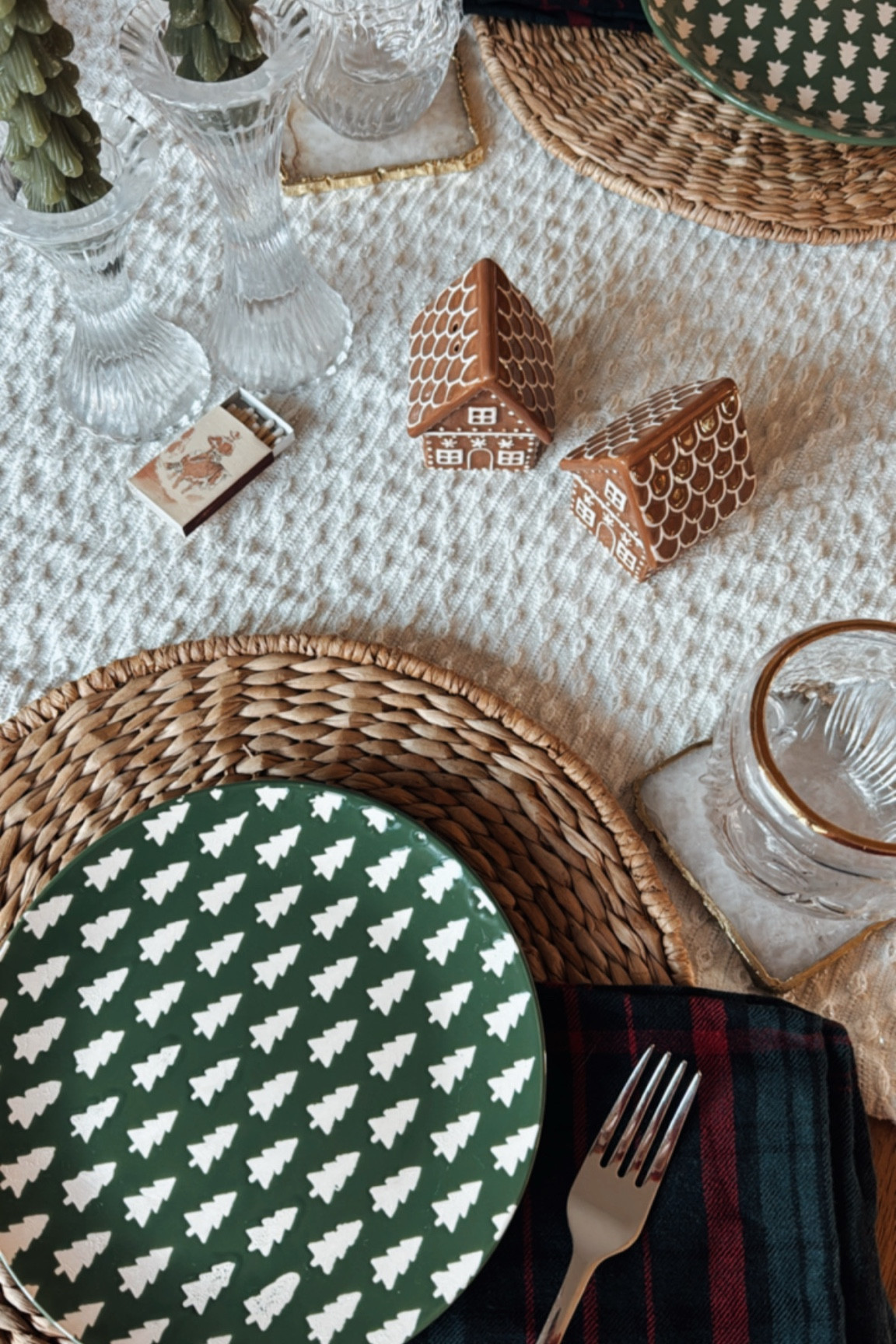 Tablescape / table inspo

#LTKParties #LTKStyleTip #LTKHome