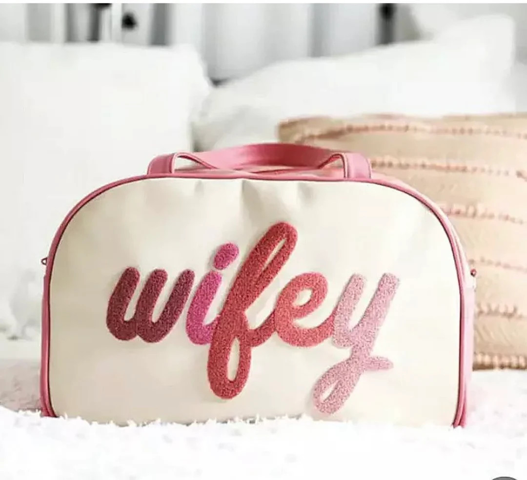 WIFEY Duffel Bag Weekend Bag Overnight Bag Carry-on Bag Travel Bag Bridal Shower Wedding Gift Hon... | Etsy (US)