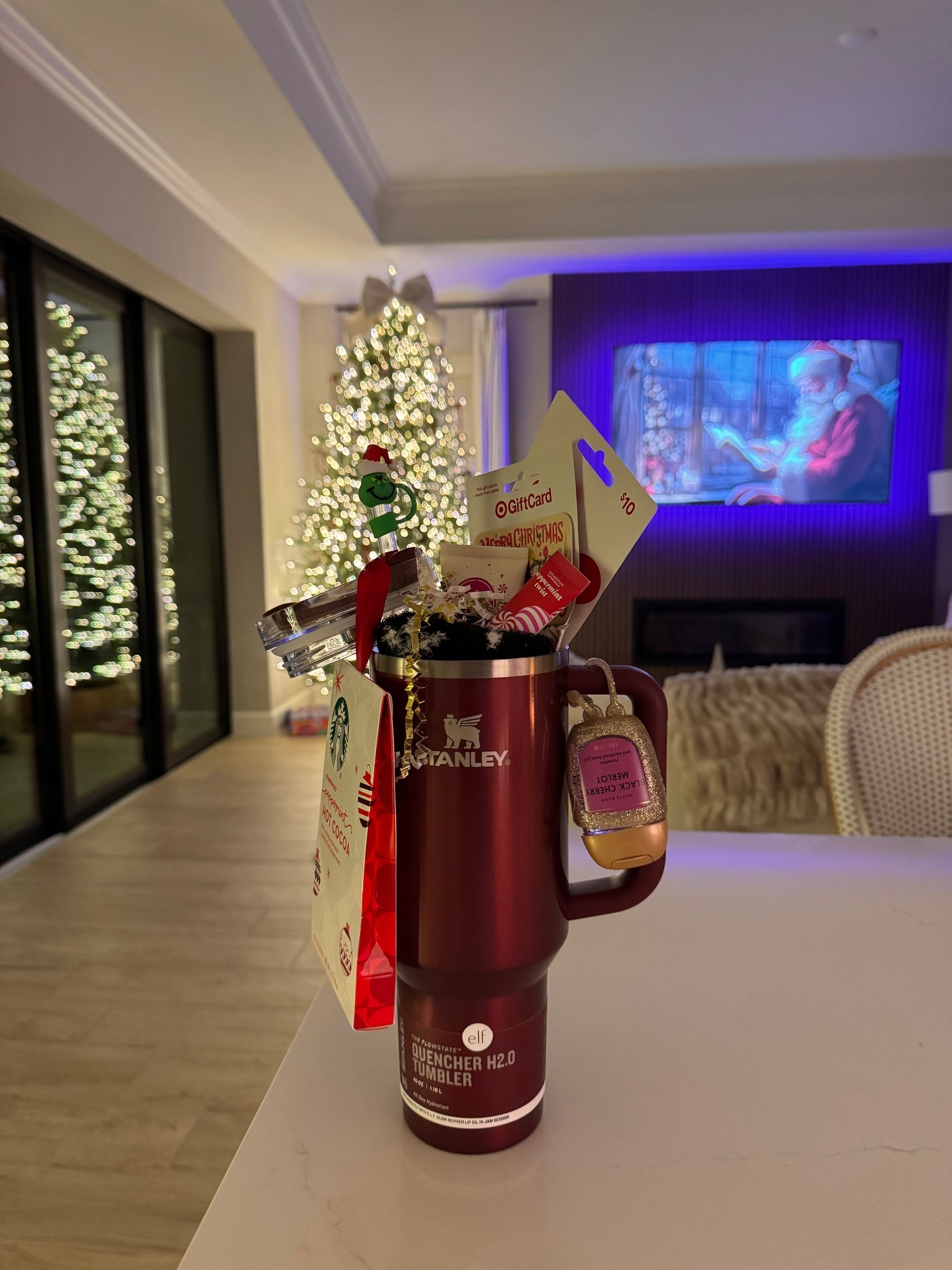 Christmas gift idea for teachers, hostess, friends, tweens! 