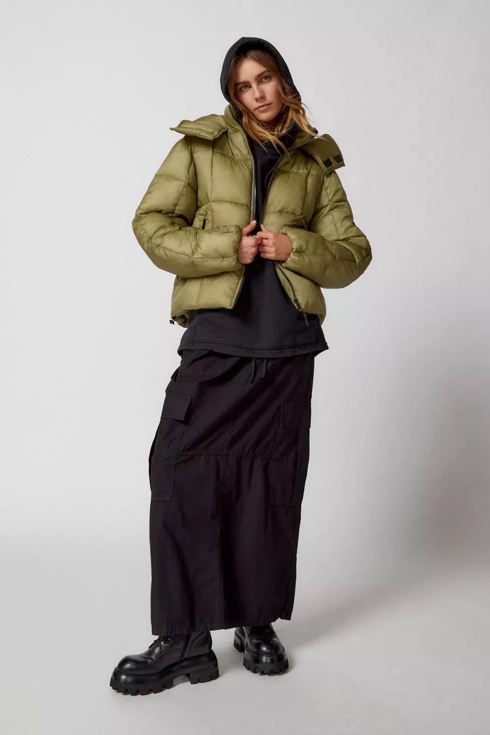 iets frans… Hooded Square Puffer Jacket | Urban Outfitters (US and RoW)
