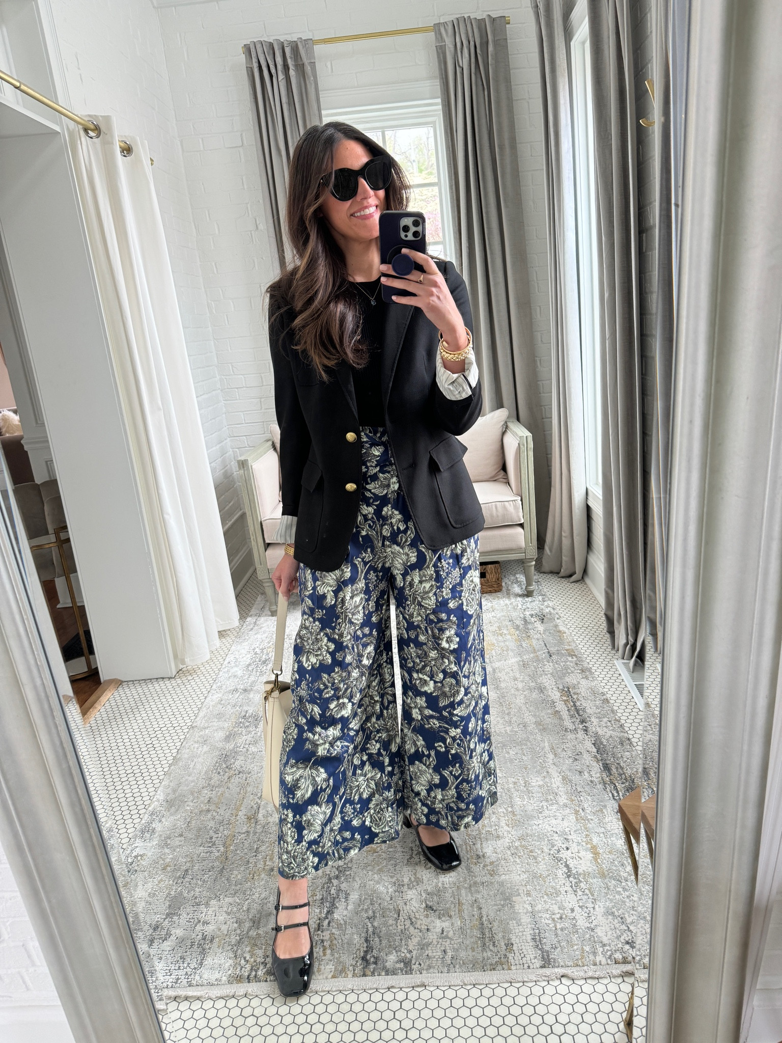 This outfit combo has proven to be an easy go-to: floral trousers, classic blazer, block kitten heel. A lot of these pieces are old, but I’m posting a few floral trousers that are making my head turn  

#LTKworkwear #LTKover40 #LTKSeasonal