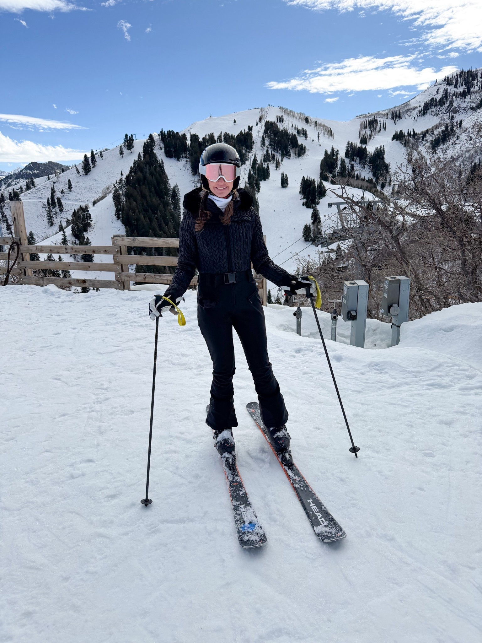 Ski suit 🎿 

#LTKTravel #LTKSeasonal