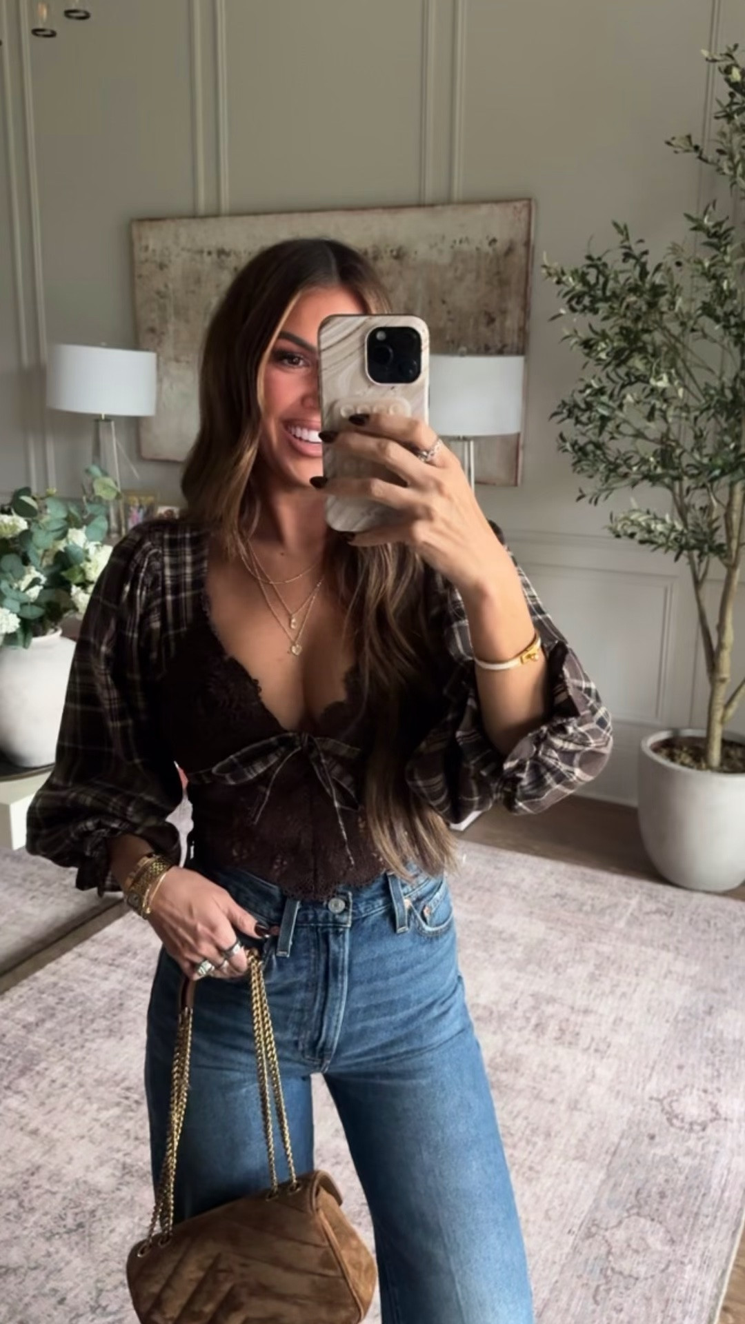 Wearing size small 
Code Hollie40
