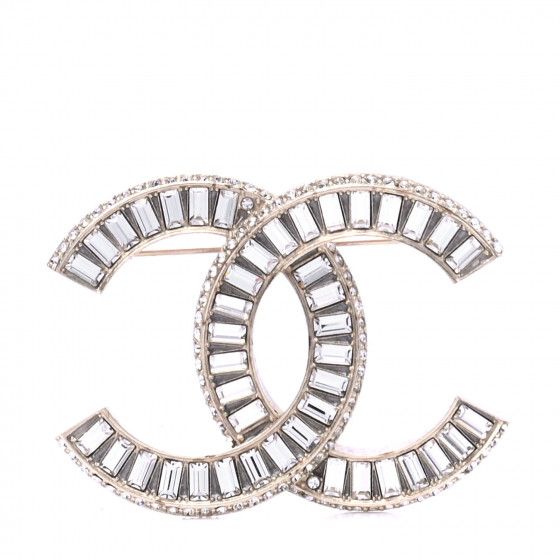 CHANEL

Baguette Crystal CC Brooch Light Gold | Fashionphile