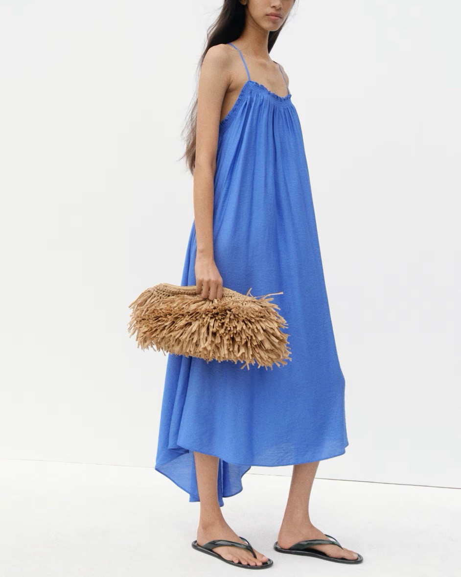 Flowy blue maxi dress

#LTKSeasonal