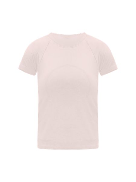 Swiftly Tech Short-Sleeve Shirt 2.0 | Women's Short Sleeve Shirts & Tee's | lululemon | Lululemon (US)