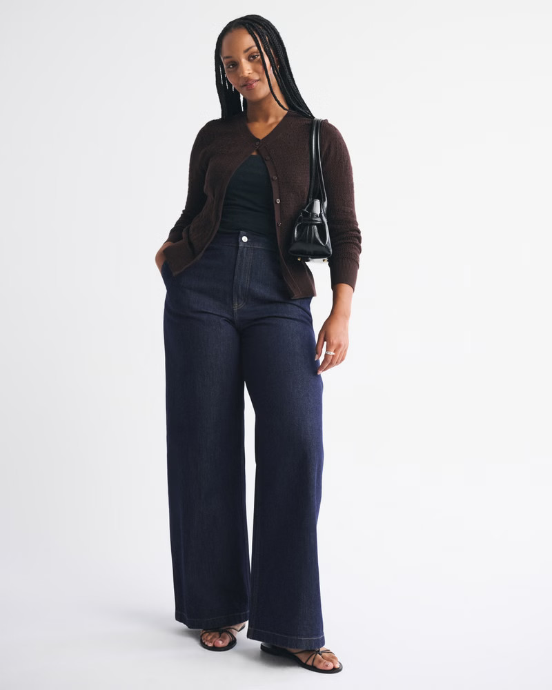Curve Love High Rise Wide Leg Trouser Jean | Abercrombie & Fitch (UK)
