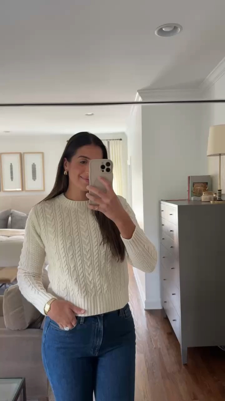 Cable knit sweater ❄️

Winter clothing, sweaters, cable knit sweaters, white sweaters, winter tops, winter long sleeves, Valentina jeans, favorite daughter, Nordstrom, Grace White

#LTKSeasonal #LTKHoliday #LTKStyleTip