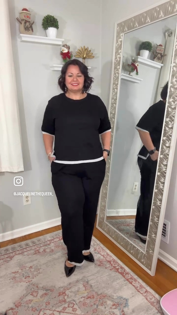 Did someone say two piece set? This set is stretchy but fits in all the right places! I’m wearing a size XL, and there are so many ways to dress this up or down! 

#LTKMidsize #LTKWorkwear #LTKOver40