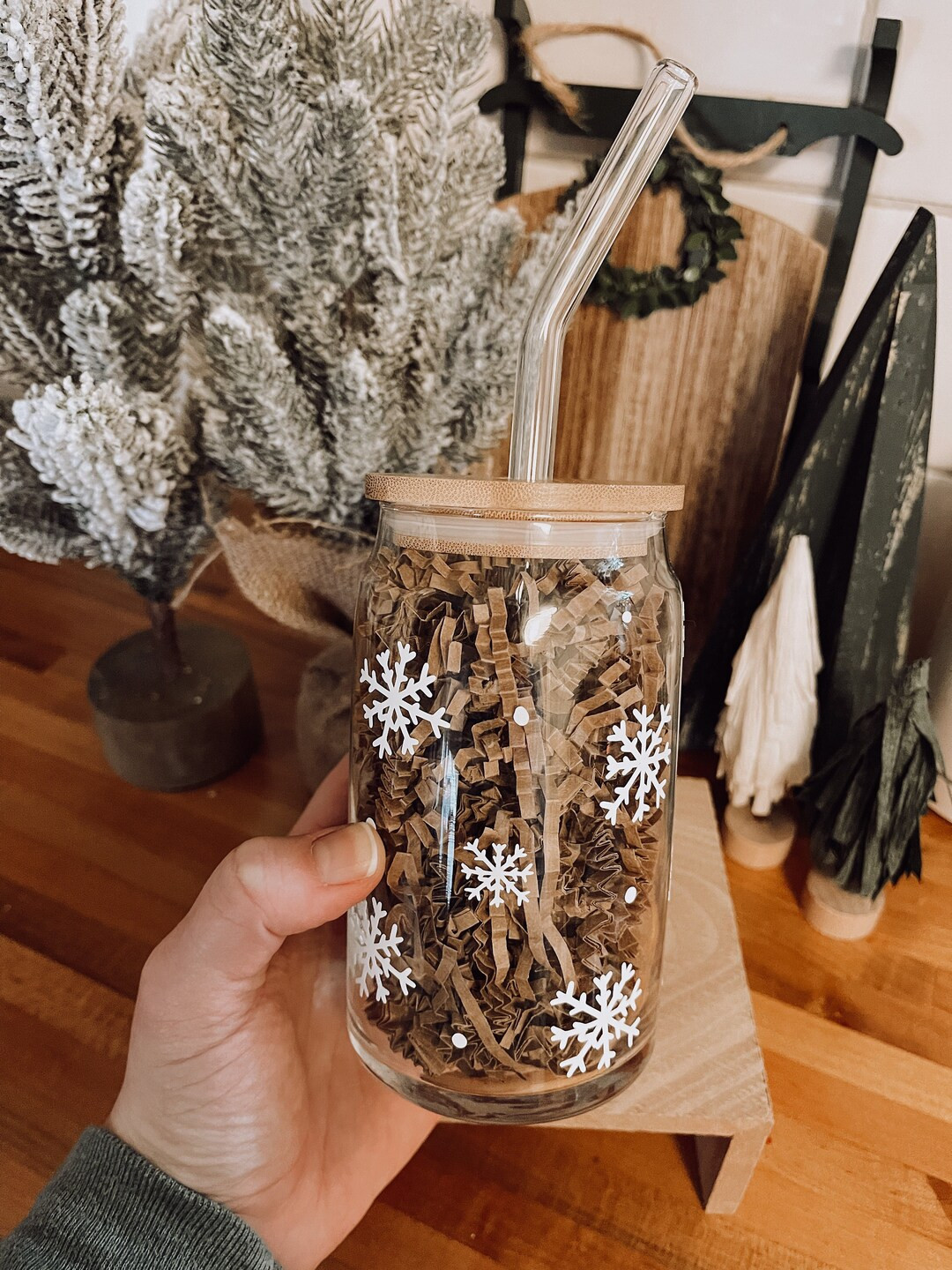 Snowflake Iced Coffee Glass with Bamboo Lid & Glass Straw 16 oz | Beer Can Glass, Can Glass, Tumb... | Etsy (US)