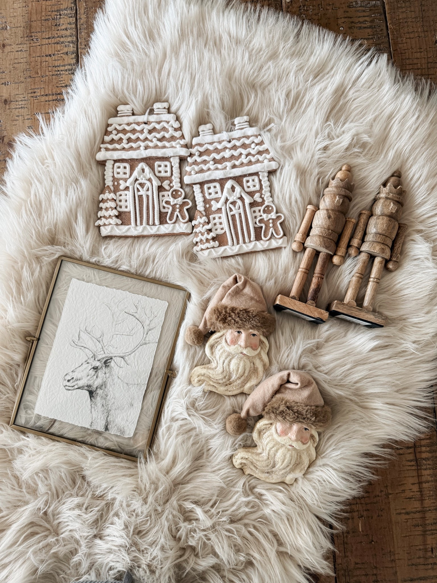 Affordable Christmas ornaments and decor from Walmart. 🤍



#LTKSeasonal #LTKHome #LTKHoliday