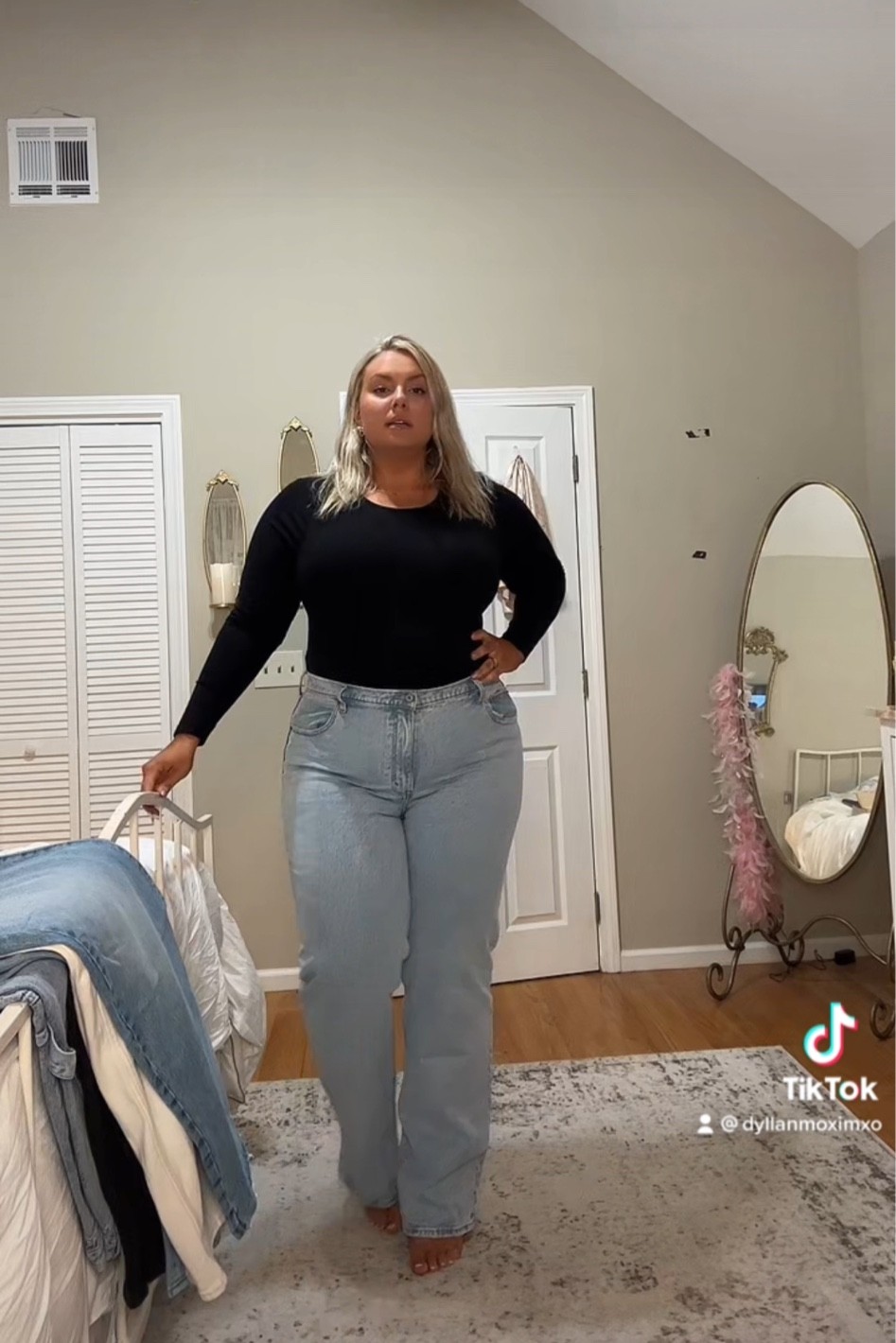 FIRST JEANS

#LTKfit #LTKstyletip #LTKcurves