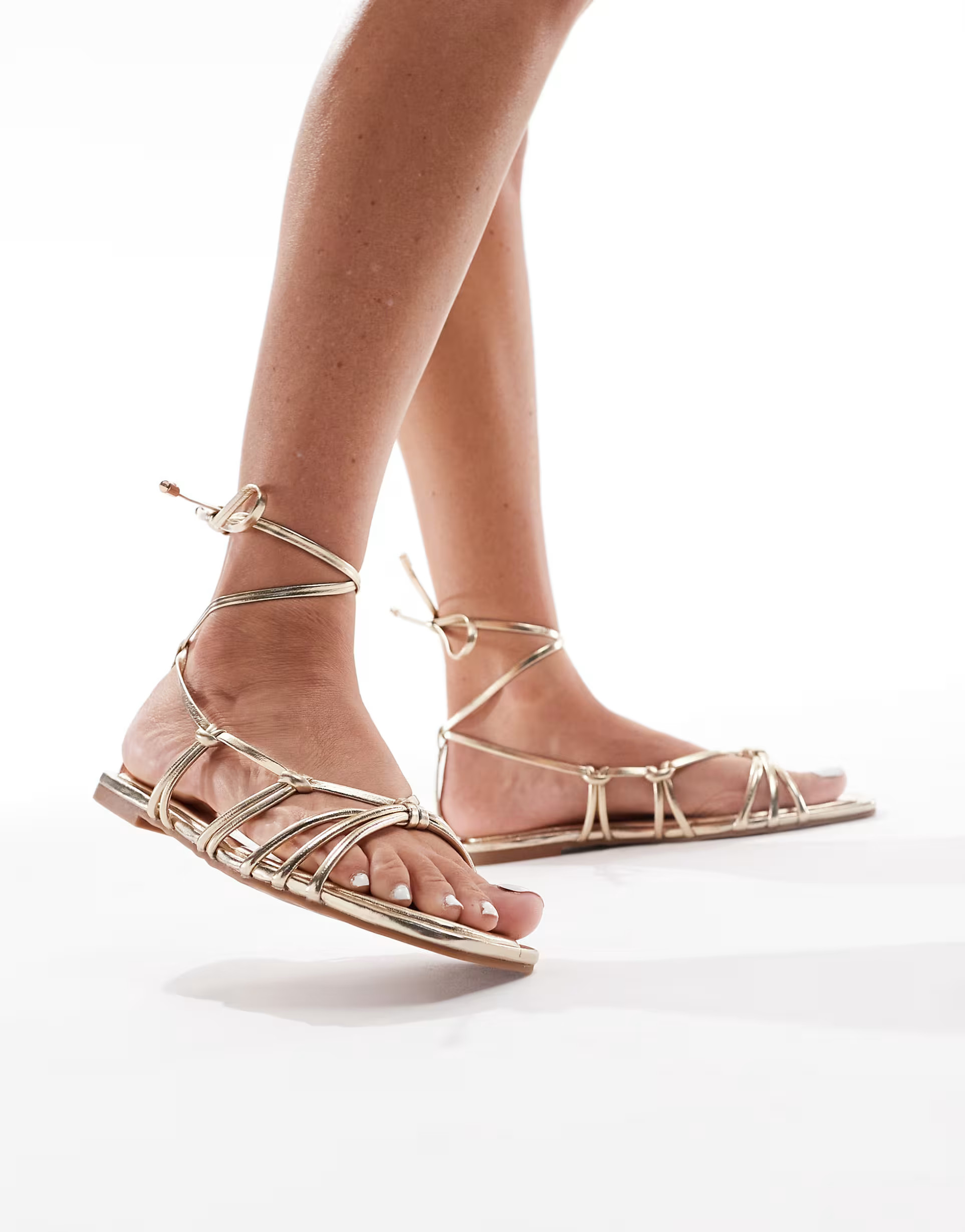 Stradivarius strappy flat sandals in gold | ASOS | ASOS (Global)