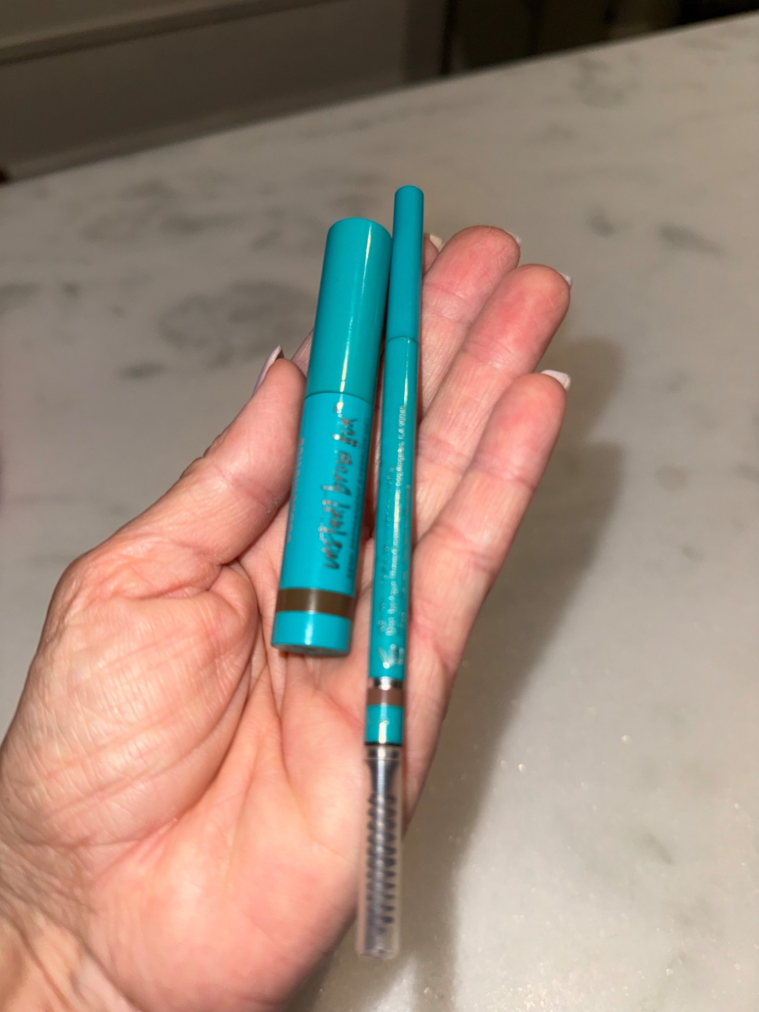 My go to for natural brows. Thrive causmetic brow pencil and instant brow fix gel in shade Audrey. Brow gel | beauty | thrive causmetics | Hollietadams 

#LTKBeauty #LTKdayinmylife #LTKmomlife