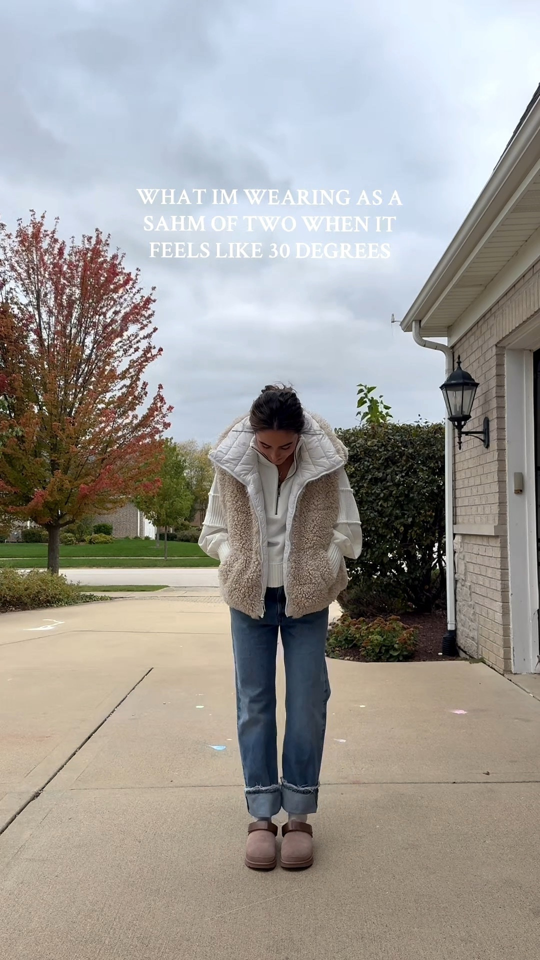 Comfy cozy ootd for this freezing weather

Mom ootd, cold weather, vest, Agolde, Anthropologie, bump ootd, Ugg, Nordstrom 

#LTKBump #LTKStyleTip #LTKSeasonal
