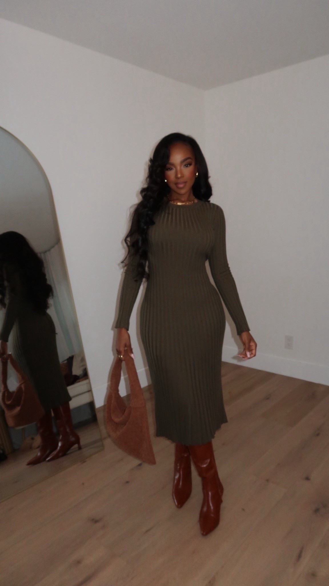 Elegant ribbed knit from @quince — timeless, minimal, and so flattering for winter gatherings. The fit hugs in all the right places and pairs perfectly with tall boots for an elevated neutral moment.

Perfect for dinners out, holiday hosting, or a casual-chic winter workday look.

📏 Sizing: Small
Height — 5’4” | 138 lbs | Bust — 34D | Waist — 27” | Hips — 40” | Jeans/Pants — 27 Long or 4 Long

winter knit dress, ribbed midi dress, tall boots outfit, neutral winter outfit inspo, holiday dinner outfit, chic cold-weather style

✨ Everything linked below for easy shopping

Follow me on Instagram and YouTube @kirasfashionfinds

#LTKHoliday #LTKPetite #LTKootd