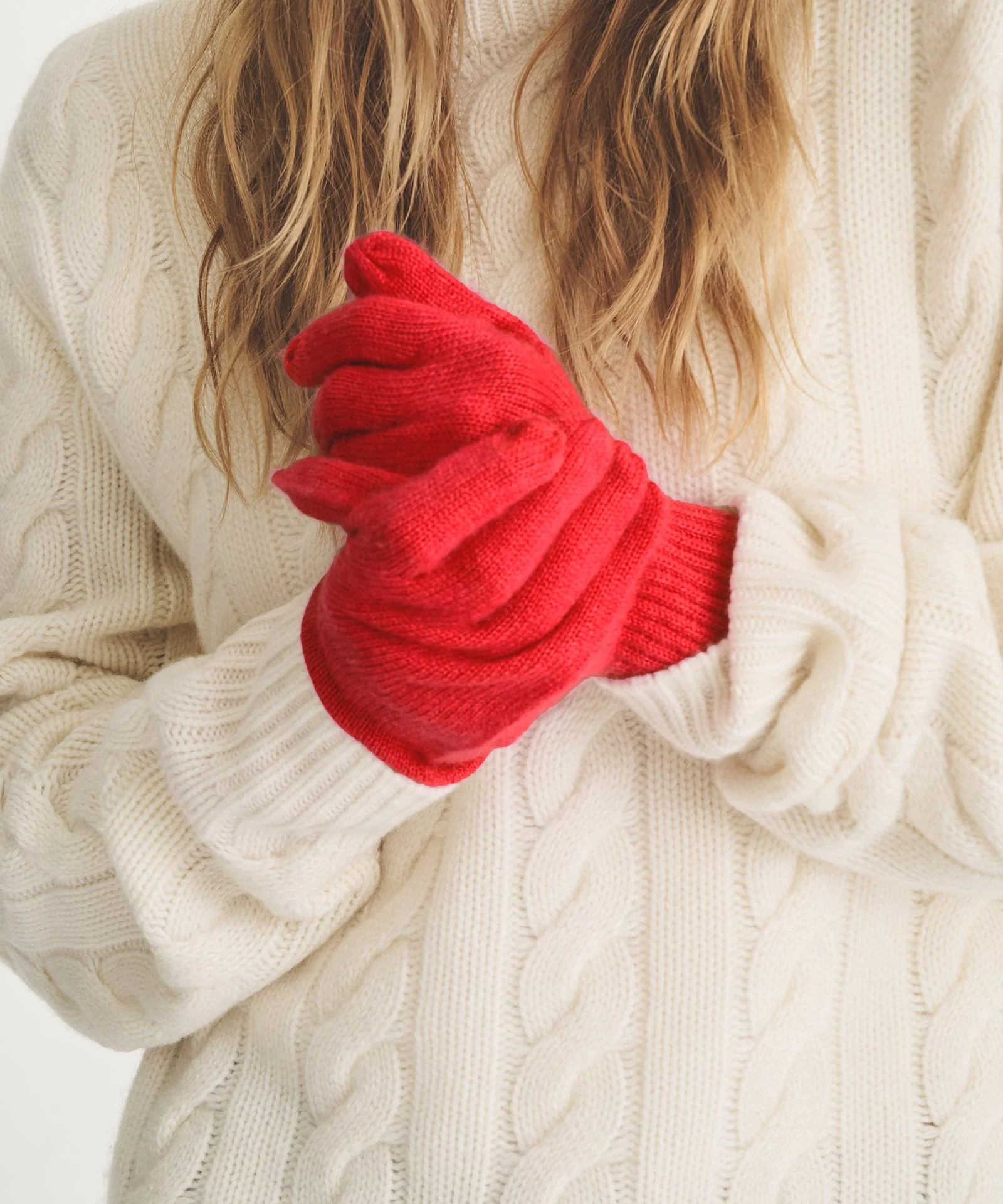 Signature Cashmere Gloves | NAADAM
