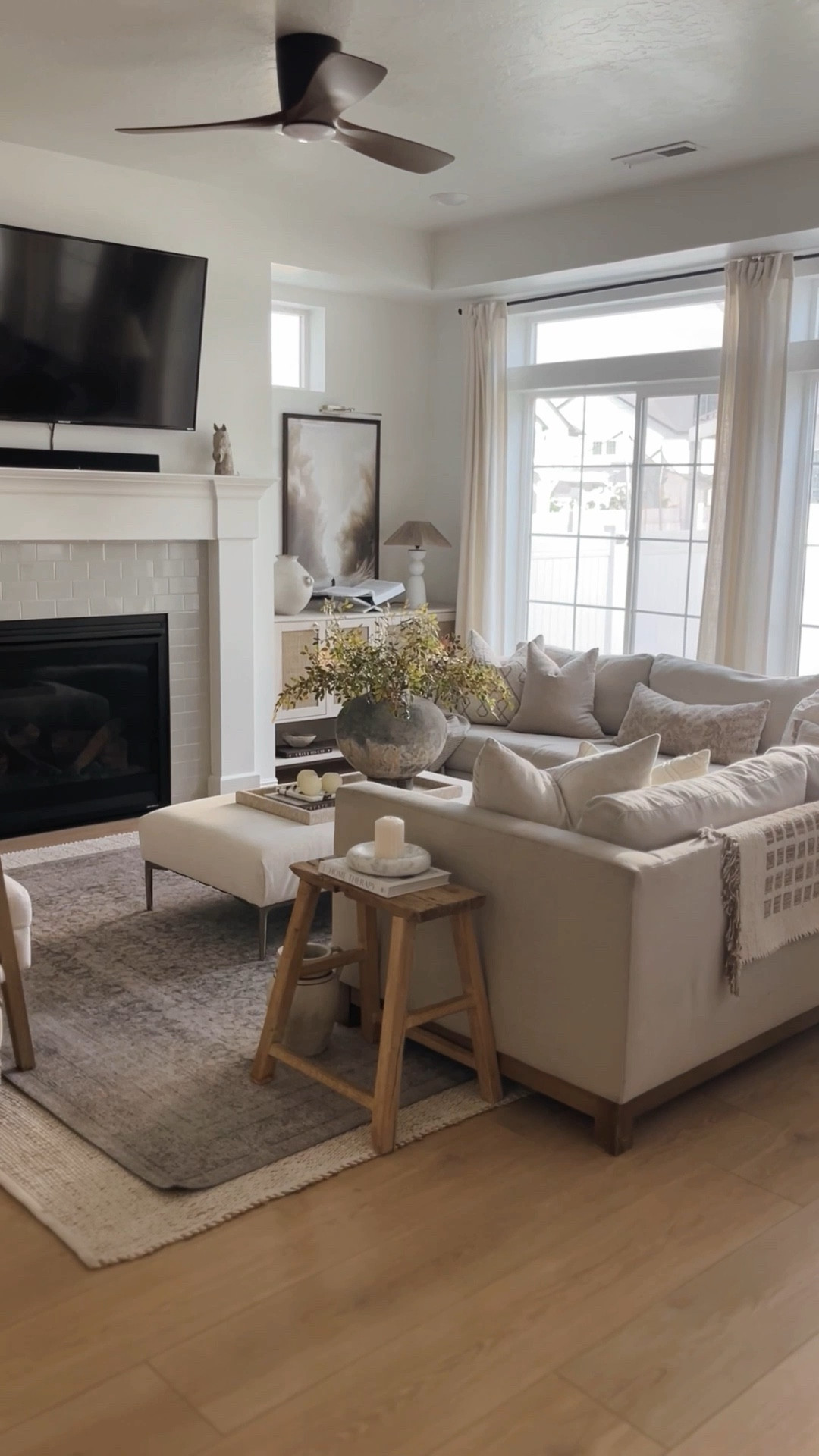 Just about ready to cozy up in this space for the weekend! 🤍✨





#home #decor #livingroom #rug #styling #neutral #interior #amazon #summer #lamp #modern #traditional

#LTKHome #LTKFindsUnder100 #LTKStyleTip
