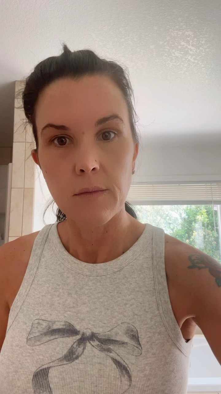 Just tried out @itcosmetics CC+ Natural Matte Full Coverage Cream and I have to say the coverage is amazing!! It has 16
hour shine control, it’s also sweatproof and weightless. Plus 40
SPF makes it my summer go too. Find it now @sephora @ultabeauty @amazon 
.
#itcosmetics #giftedbyitcosmetics #ccmatte #sephorafinds #sephorabeauty #ultabeauty #summermakeup 

#LTKBeauty #LTKFindsUnder50 #LTKVideo