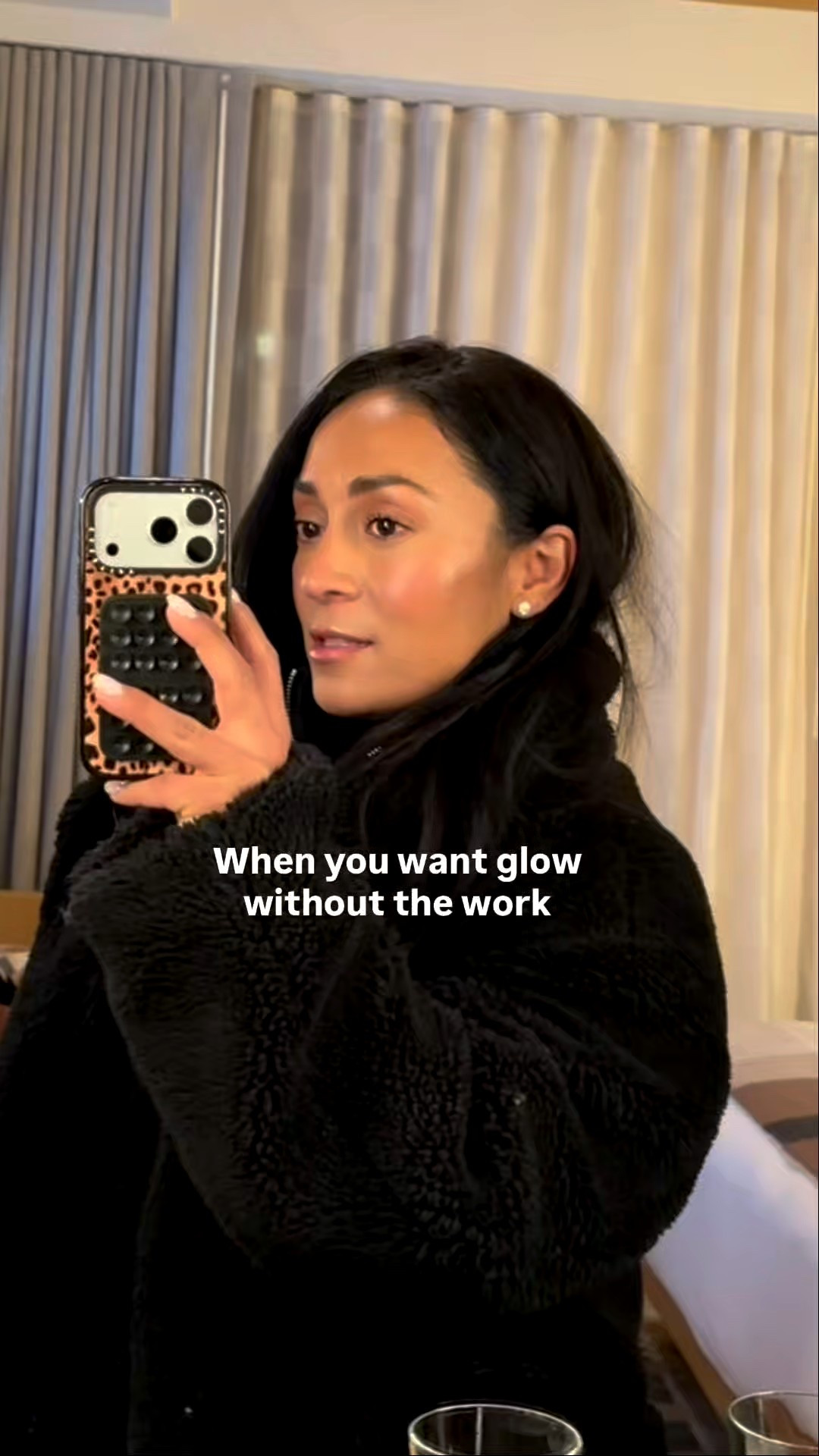 Easy, glowy makeup — the kind that looks like you didn’t try, but you definitely did.
Gentle on sensitive, acne-prone skin and built with products I actually trust and repurchase.
Soft glow, no stress, no breakouts… just my everyday kind of pretty. ✨

Base
• @kyliecosmetics Skin Tint Blurring Elixir

Concealer
• Kosas – Concealer

Bronzer
• @makeupbymario – Soft Sculpt Transforming Skin Enhancer (cream bronzer)
• @makeupbymario – Soft Sculpt Blurring Bronzer (powder bronzer)

Blush
• @summerfridays Summer Fridays – Blush Balm 
• Saie – Dew Blush (chilly)

Powder
• @dibsbeauty – Love Beam Setting Powder in shade 333
• @bareminerals – BarePro 24H Skin Perfecting Powder Foundation

Brows
• @kosas Brow Pop – Brow Pencil
• @rarebeauty – Flexible Lifting Brow Gel

Lips
• @makeupforever – Anywhere Caffeine? / Anywhere Walnut Lip Liner (you said Walnut)
• @rhode – Lip Liner
• @gisou – Lip Oil

Mascara
• @pradabeauty – Mascara
