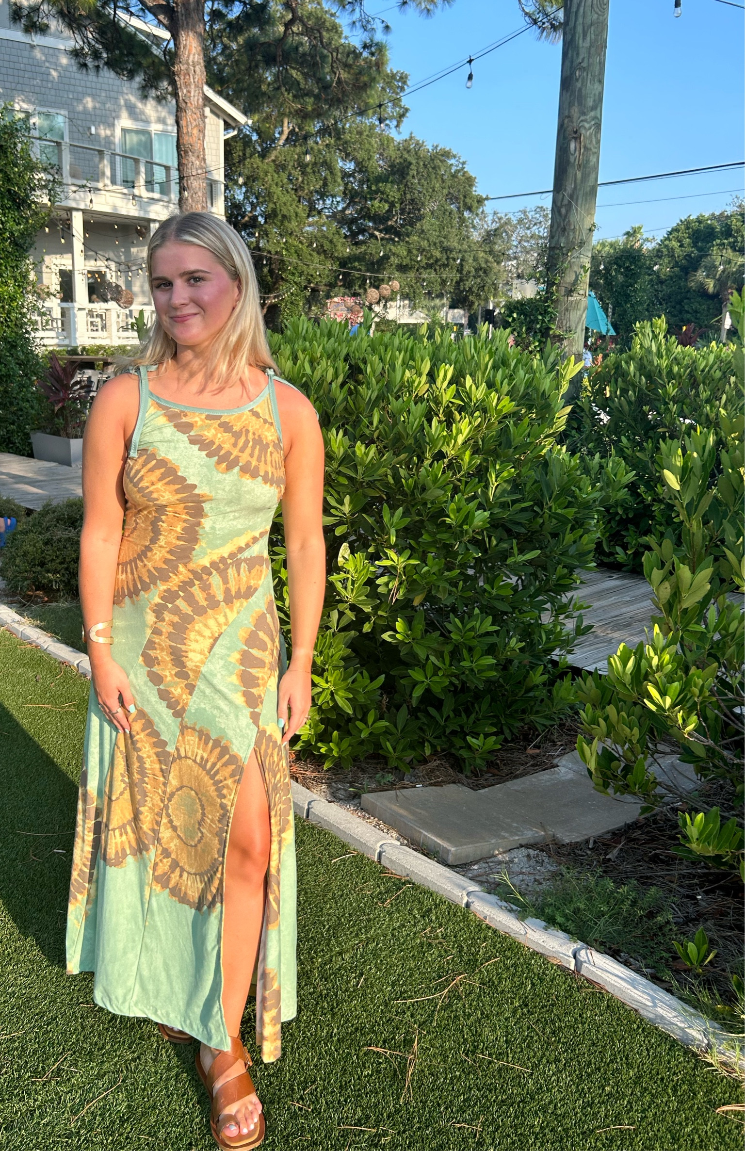 Most comfy Summer Free People Dress! 

#LTKTravel #LTKFindsUnder100 #LTKSeasonal